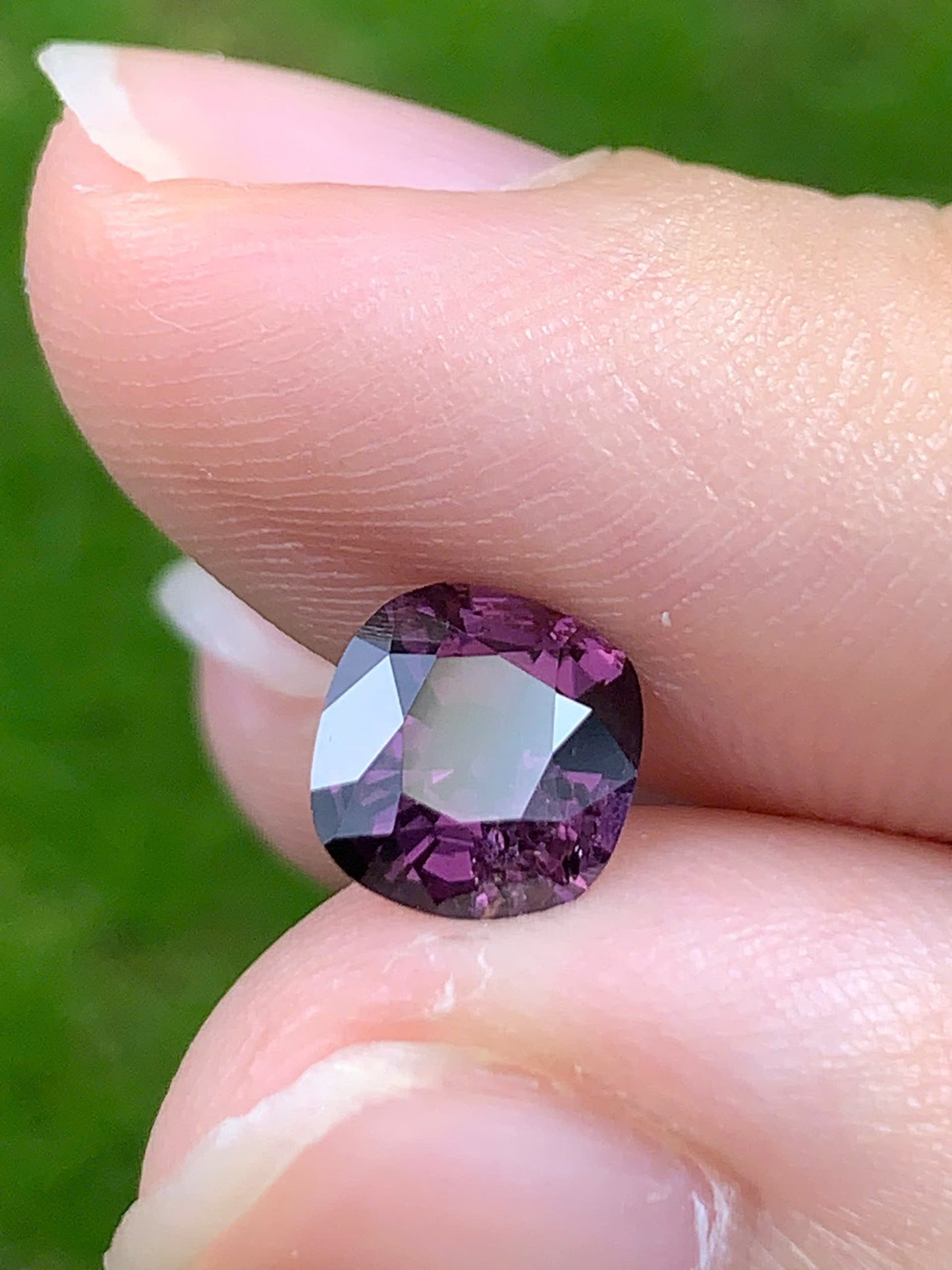 Natural Red Spinel LucYen VietNam 04092511