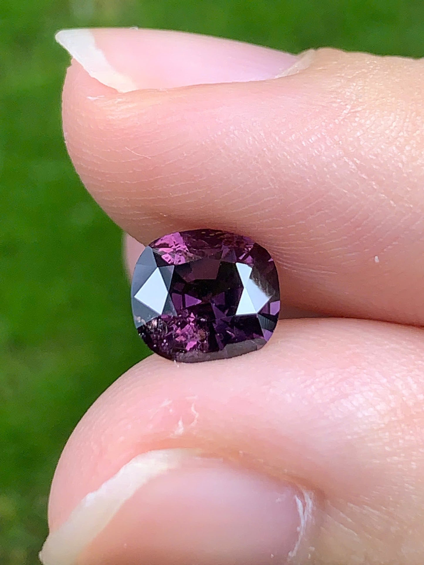 Natural Red Spinel LucYen VietNam 04092511