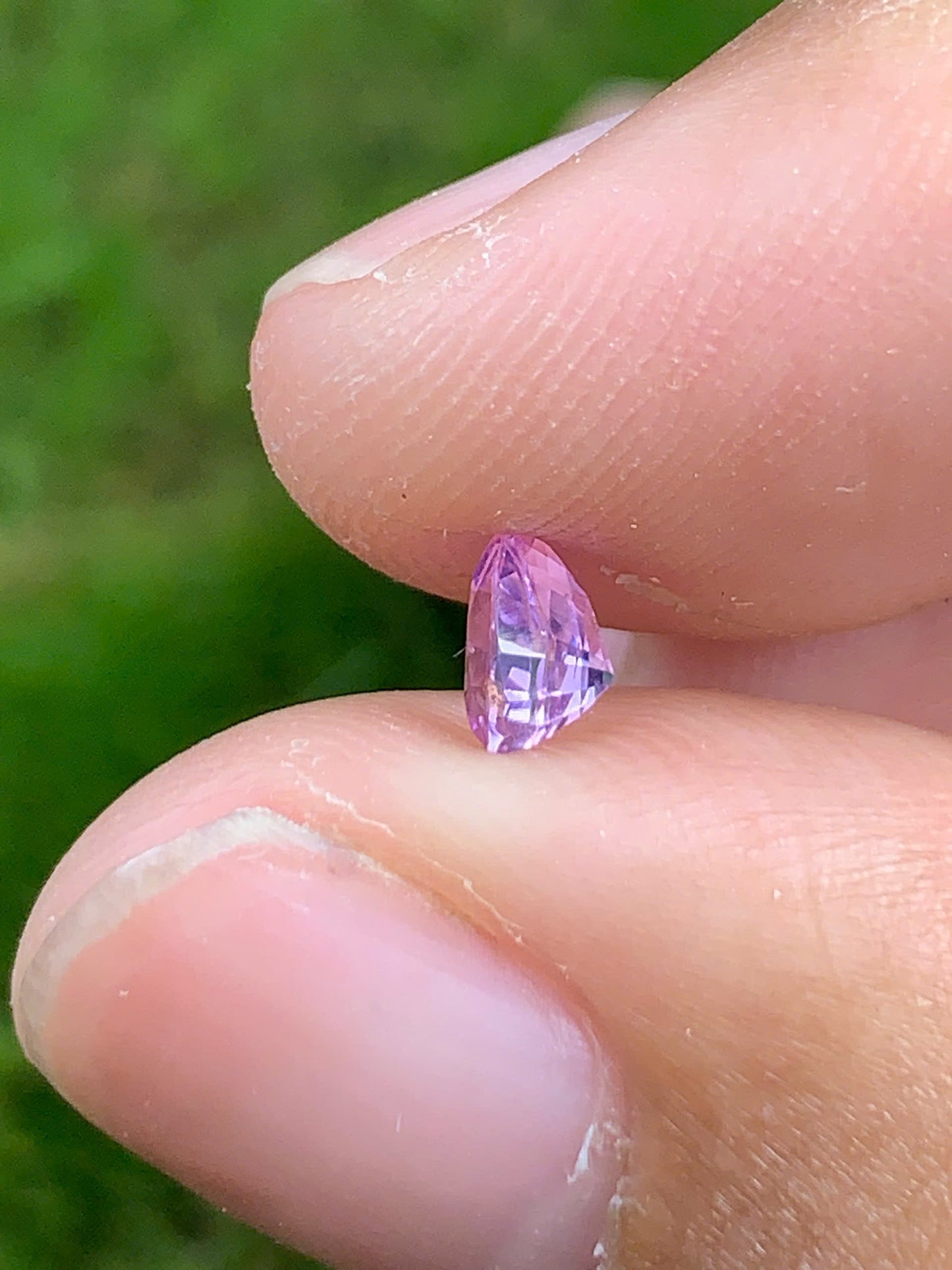 Natural Pinkish purple Sapphire Luc Yen 0.41ct - 08092519