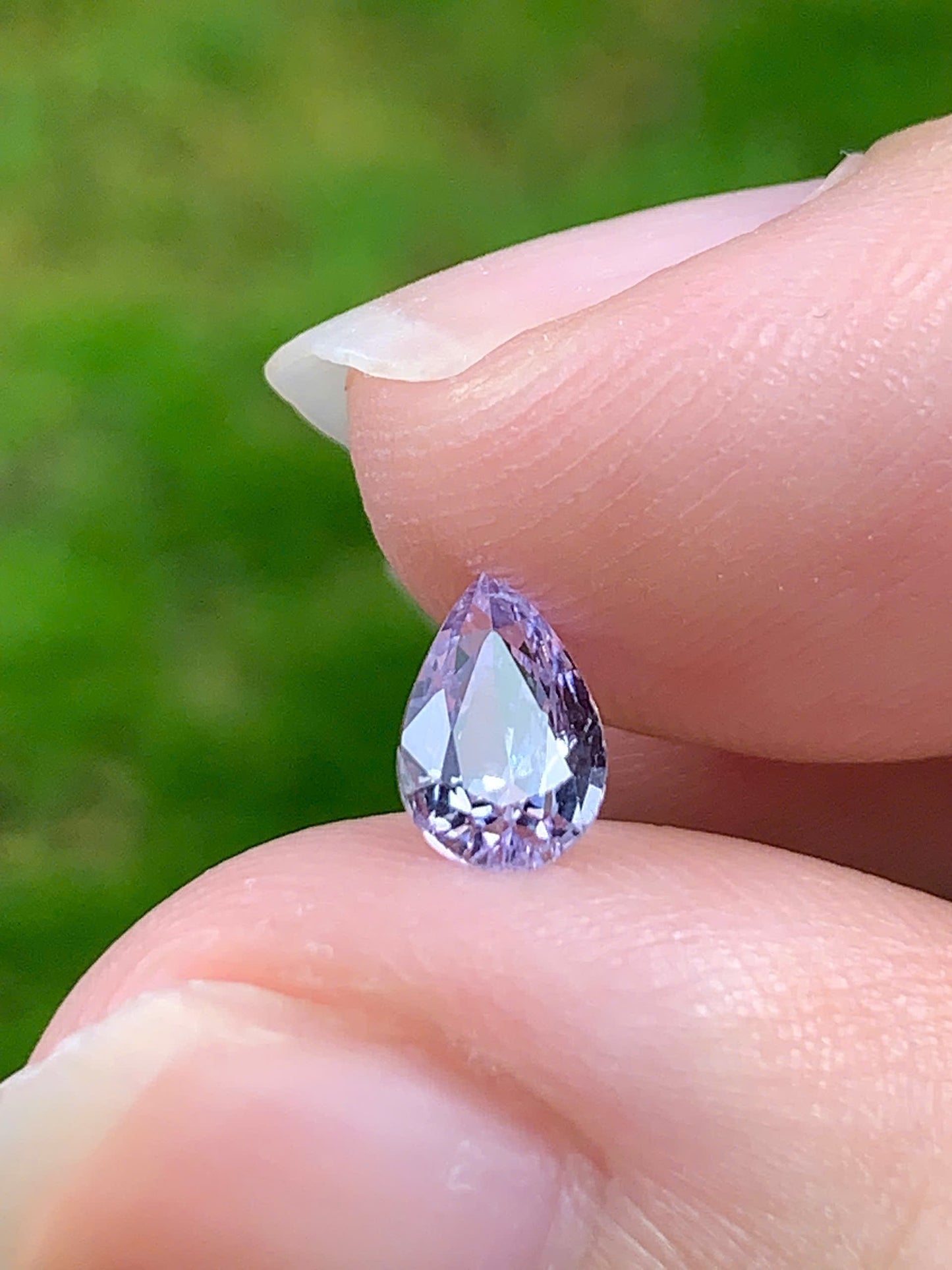 Natural Spinel LucYen 0.64ct - 13092505+