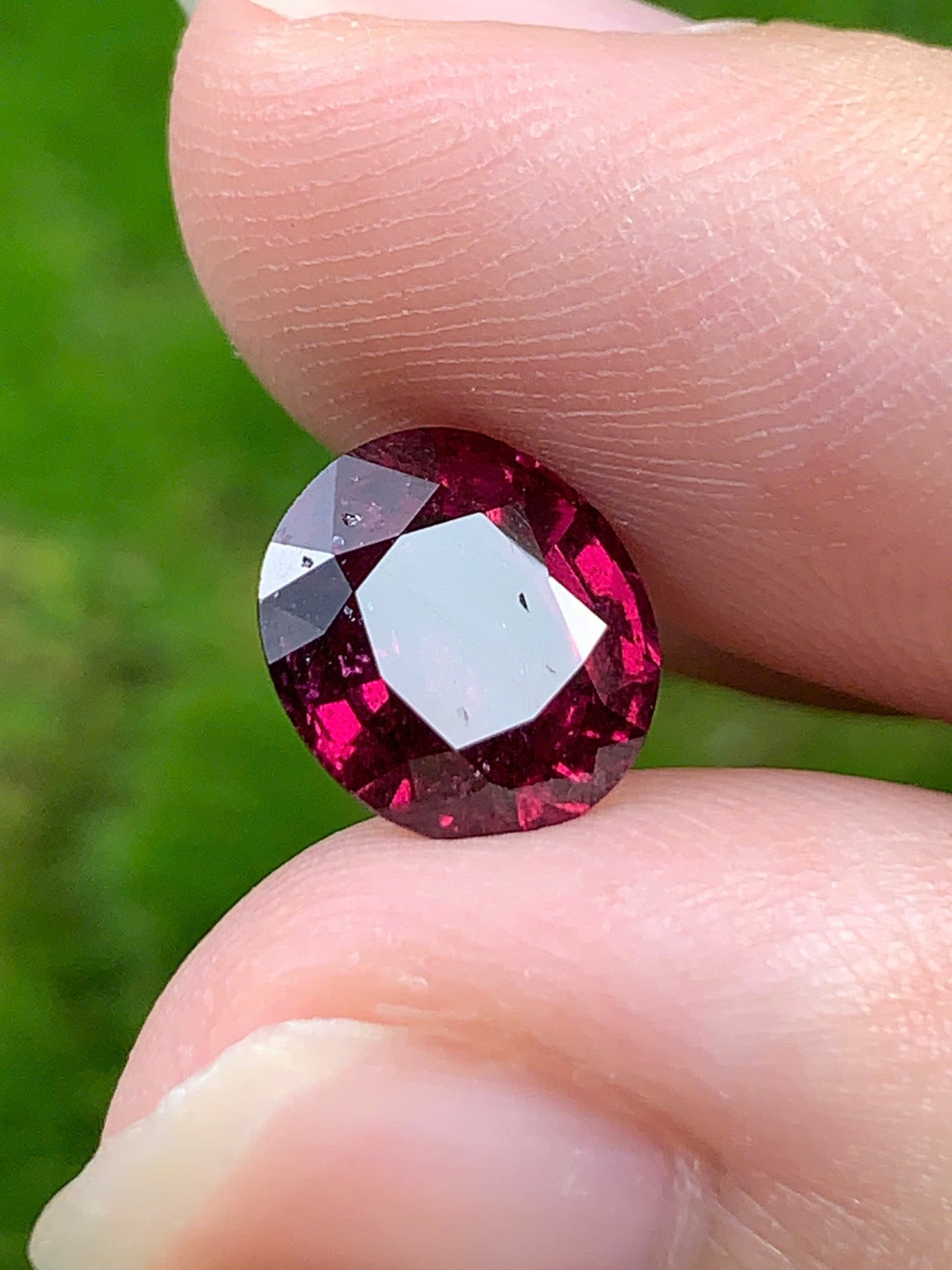Natural pink Red Garnet 2.54ct - 13092517