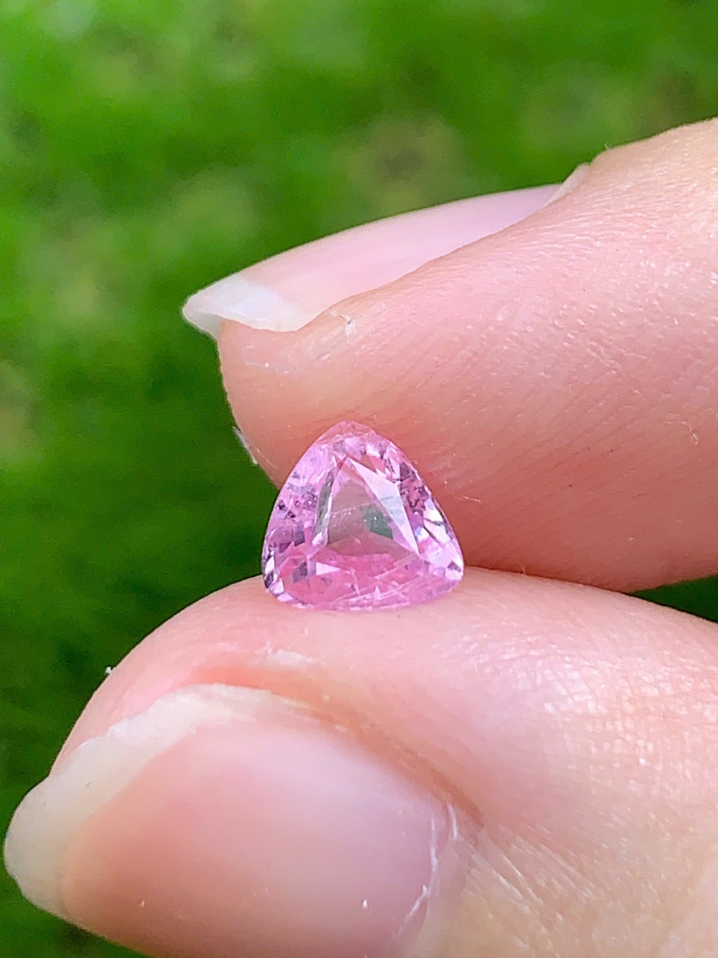 Natural Sapphire VietNam 6092531