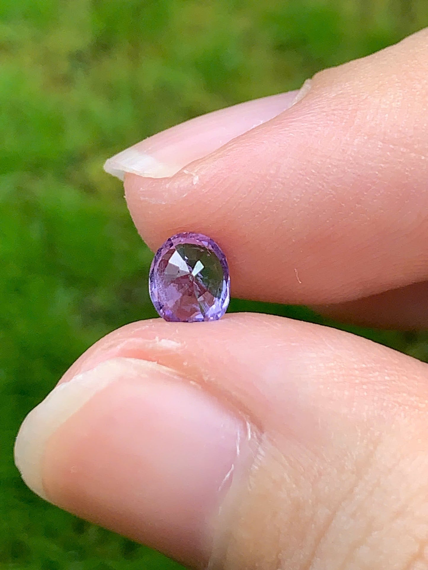 Natural Spinel VietNam 06092501