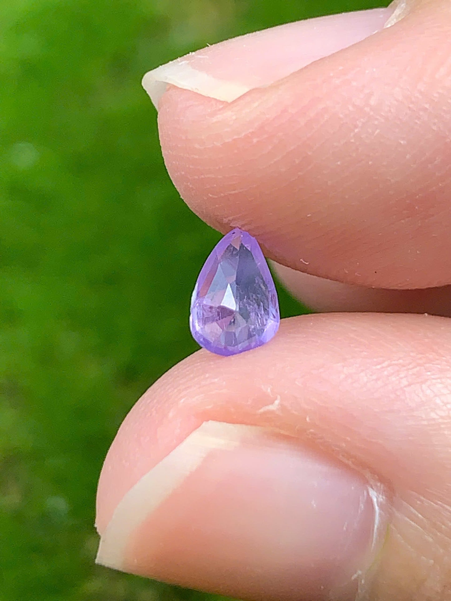 Natural Purple sapphire LụcYên 0.44ct_ 19082530