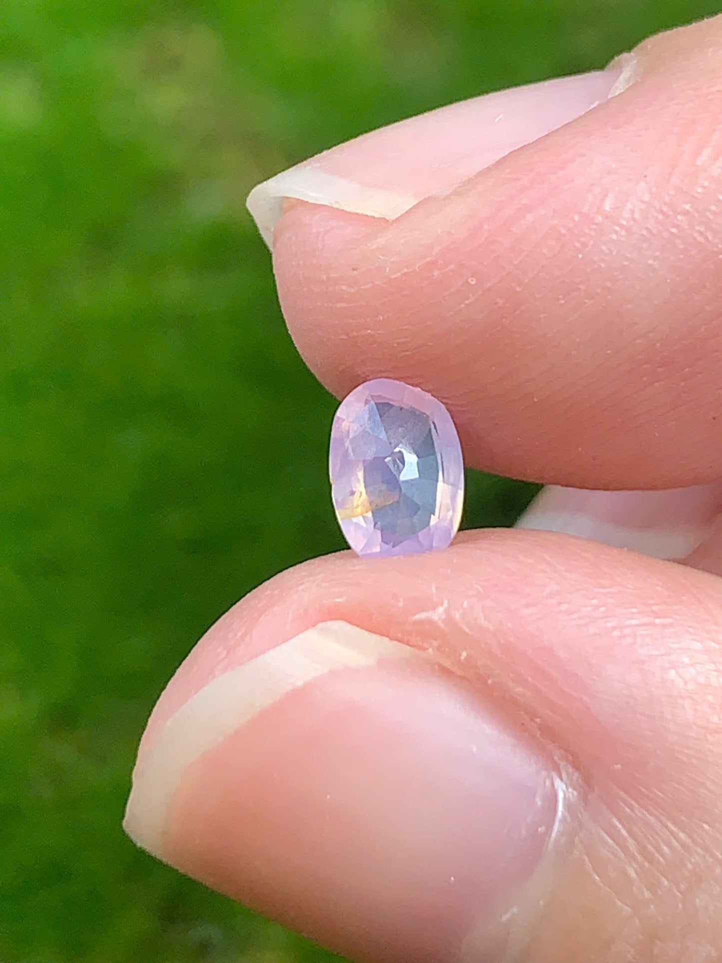 Natural Pink Silky Sapphire LucYen 0.4ct _ 19092518