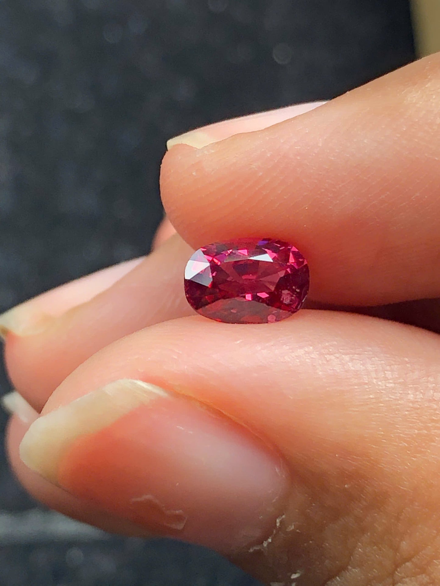 Natural Pink Red spinel LucYen 0.94ct - 19112515