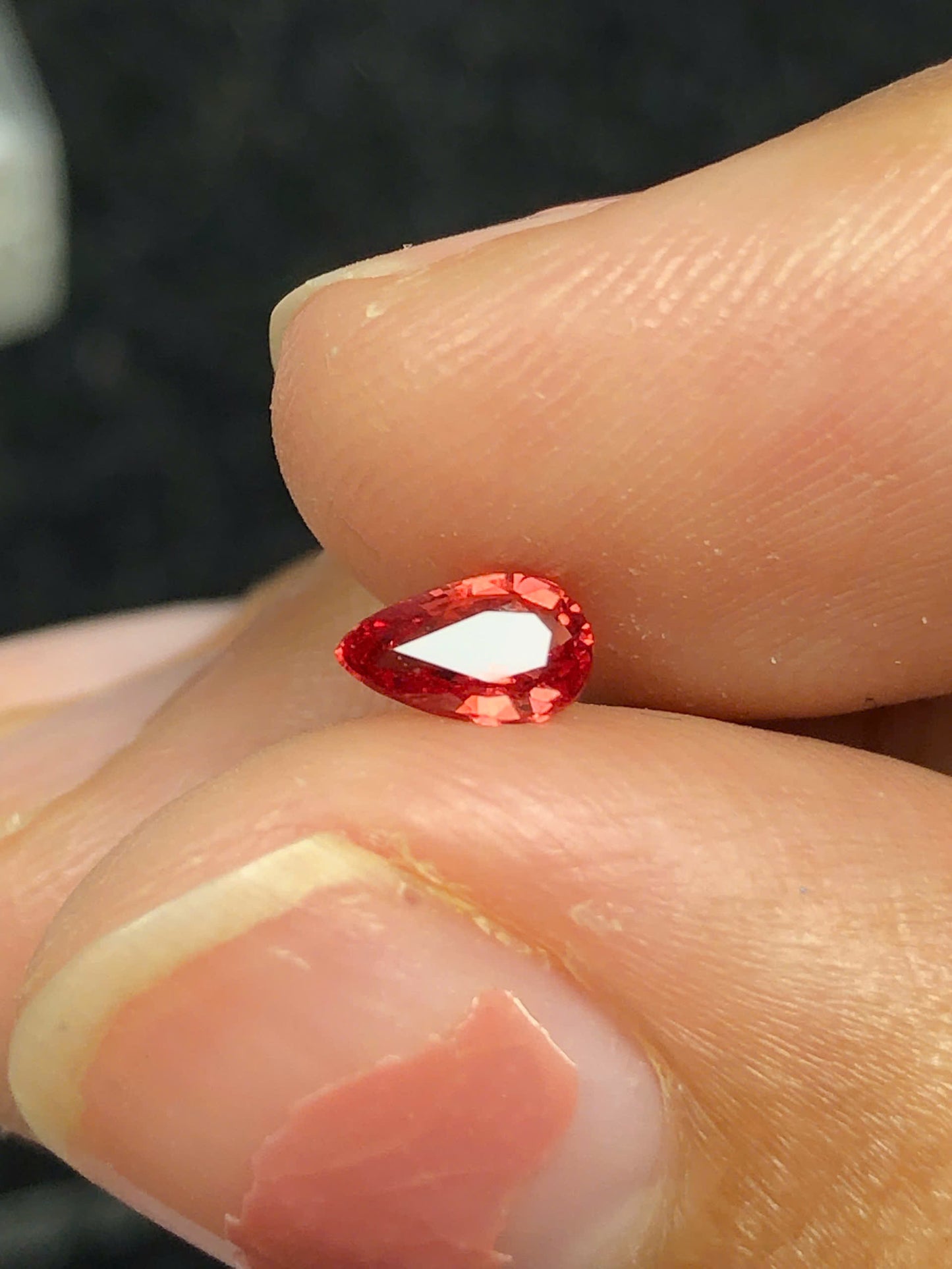 Natural orange spinel LucYen 0.28ct - 06122505