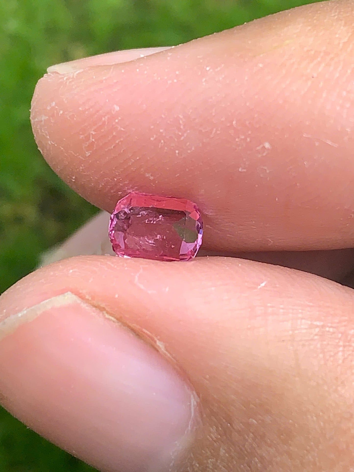 Natural Pink spinel LucYen _ 29072501