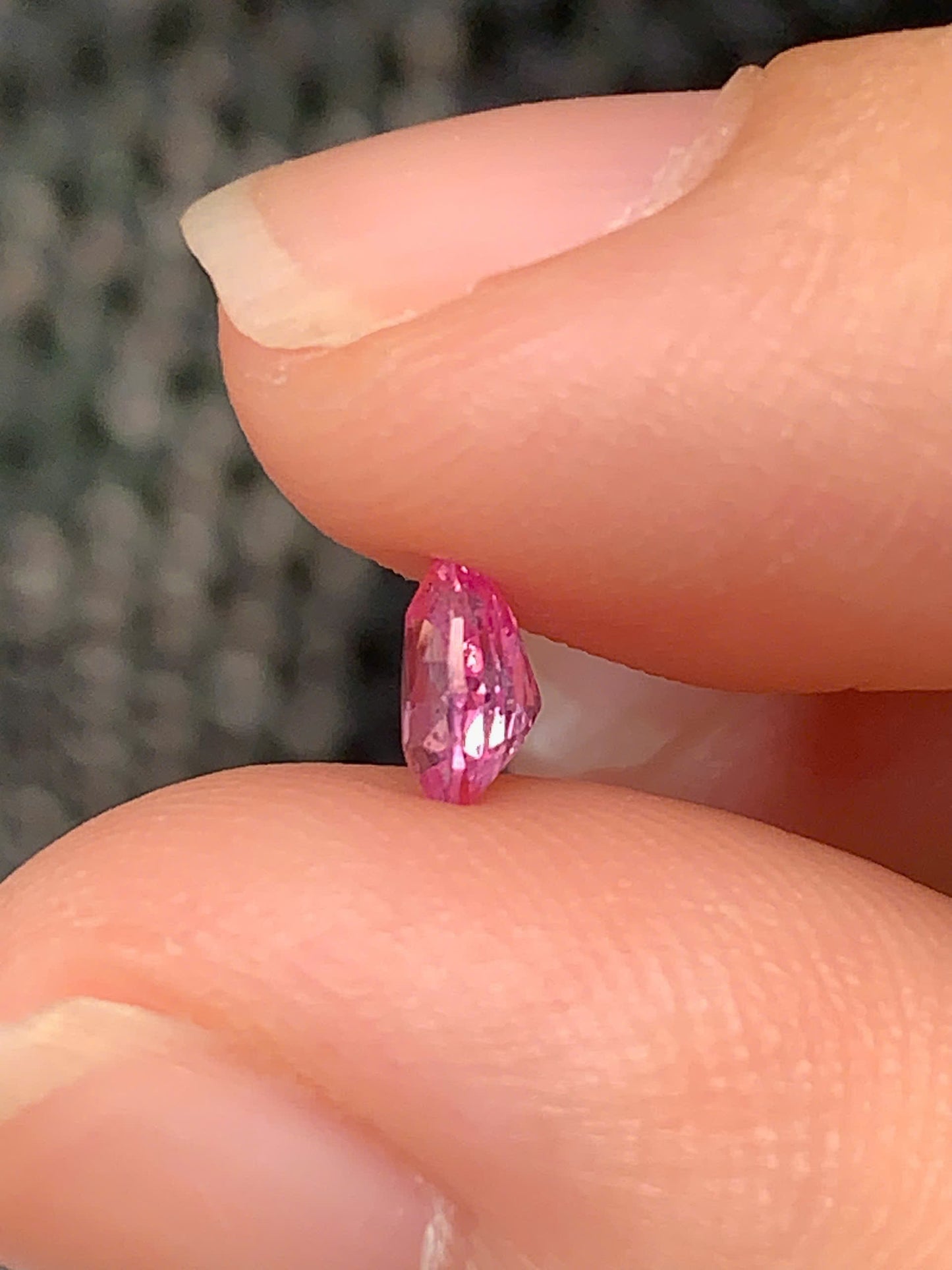 Purplish Pink Sapphire Luc Yen 0.425ct - 08072525