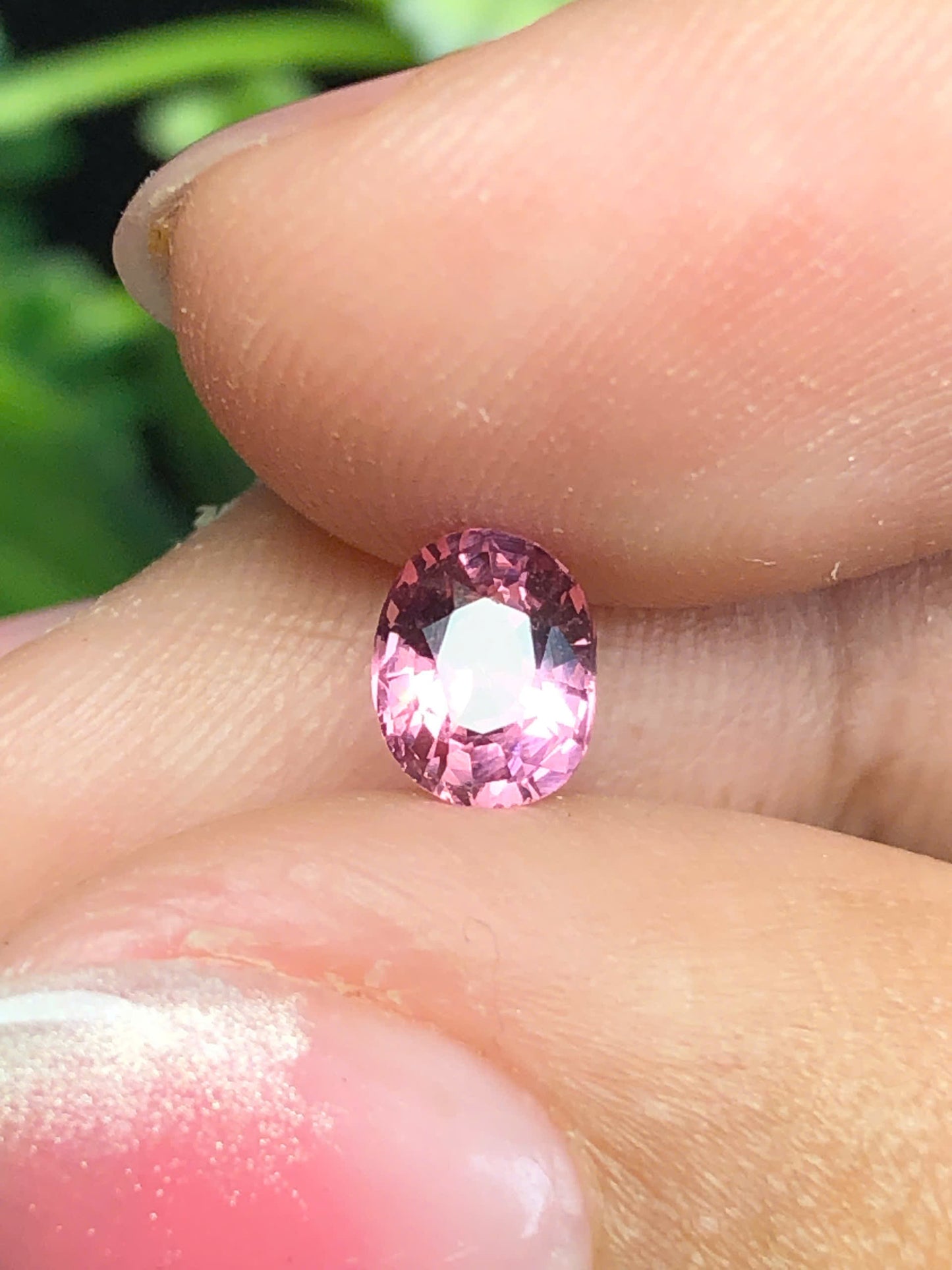 Natural Purplish red spinel LucYen 0.71ct - 05032608HU