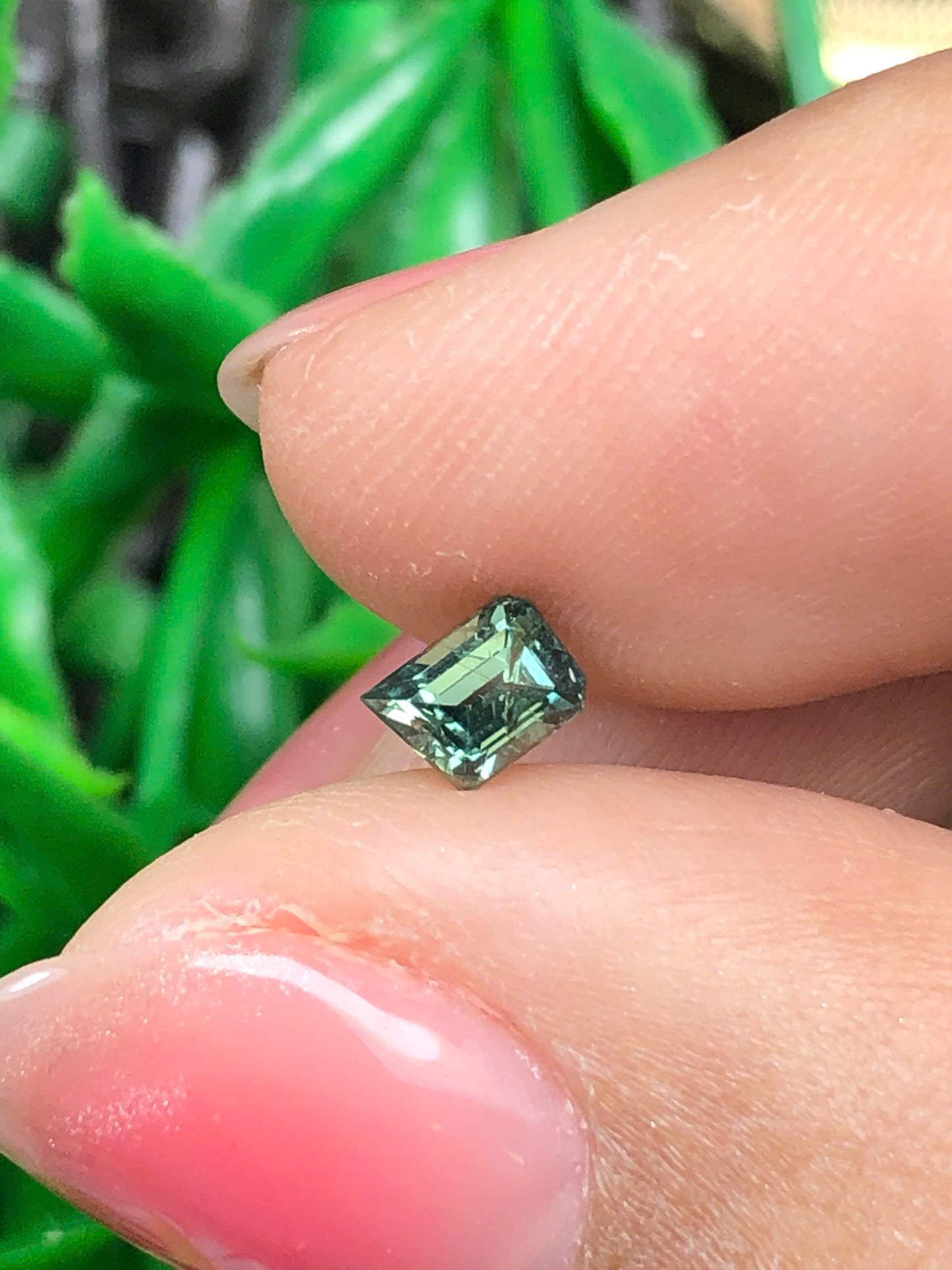 Natural green sapphire LụcYên 0.49ct_15022613HU