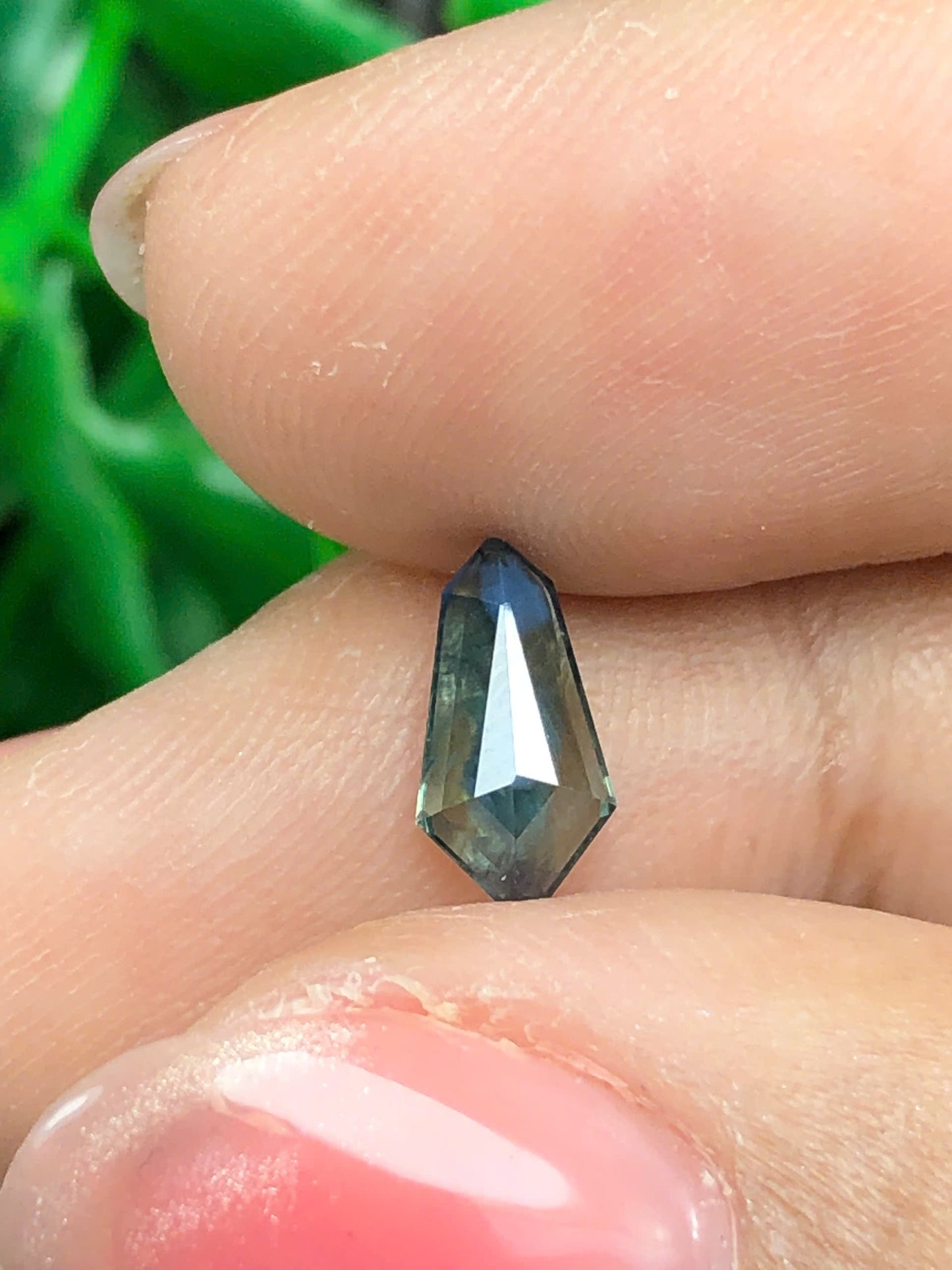 Natural green sapphire LụcYên 1ct_15022612HU