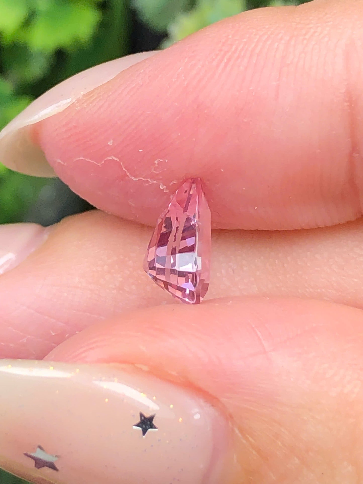 Natural purple spinel LucYen 1,05ct - 100510HG