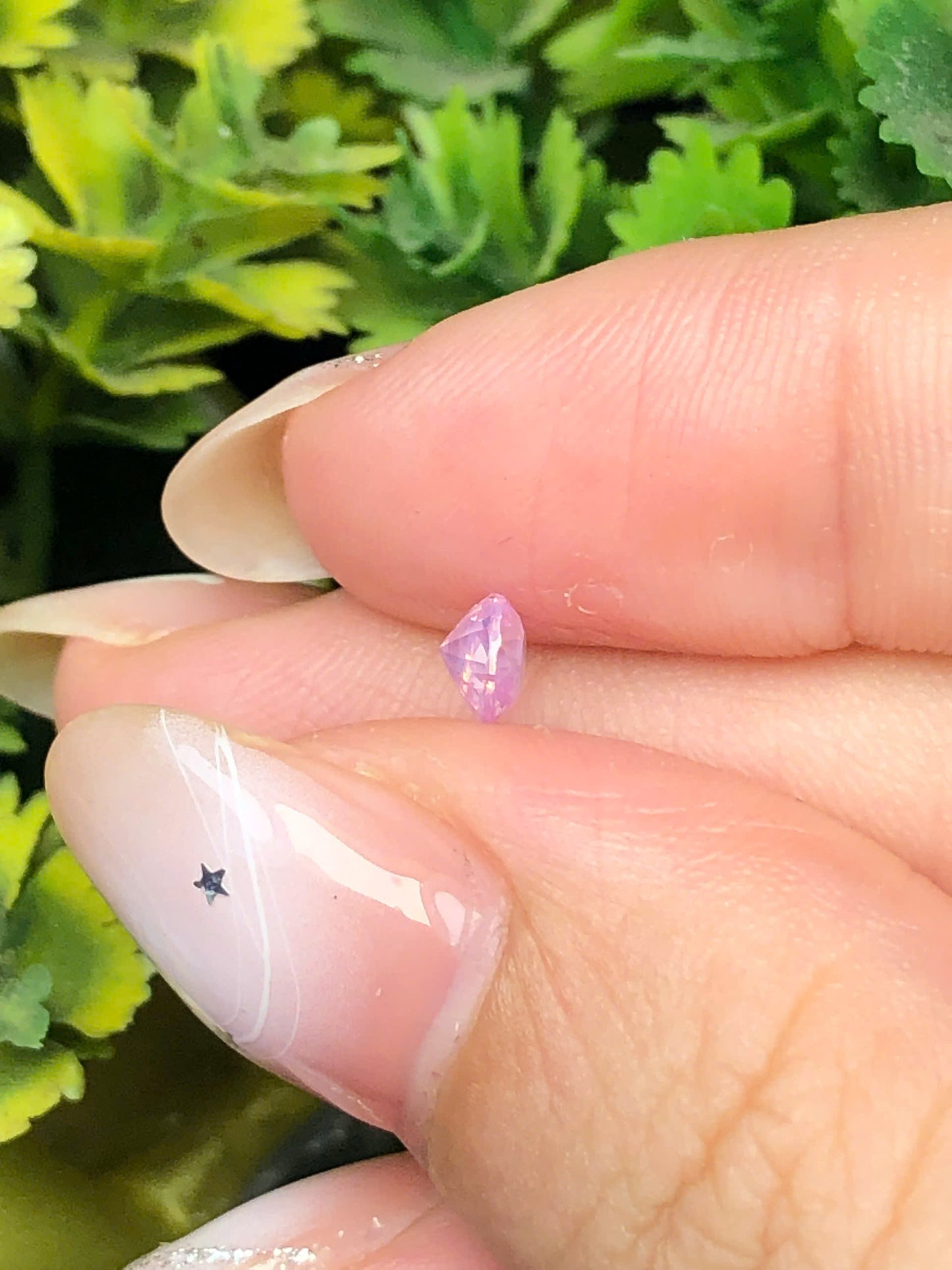 Natural lavender silky sapphire Lucyen 0,43ct _201227HG