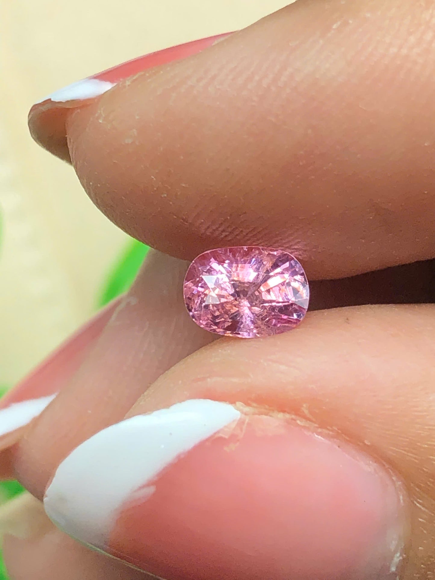 Natural pink spinel Lucyen 0.63ct _28052624HG