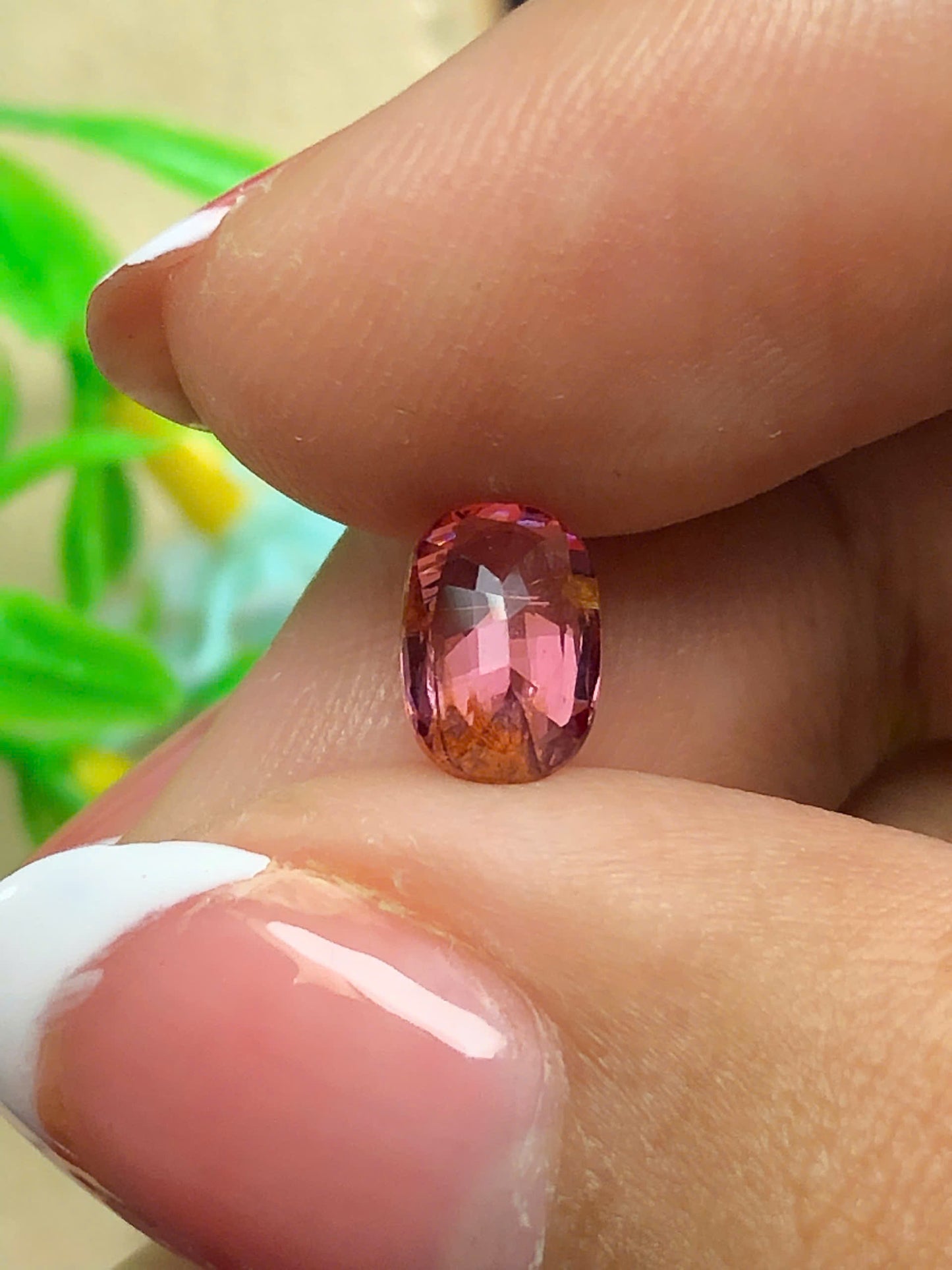 Natural orange spinel Lucyen 0.95ct _28052623HG