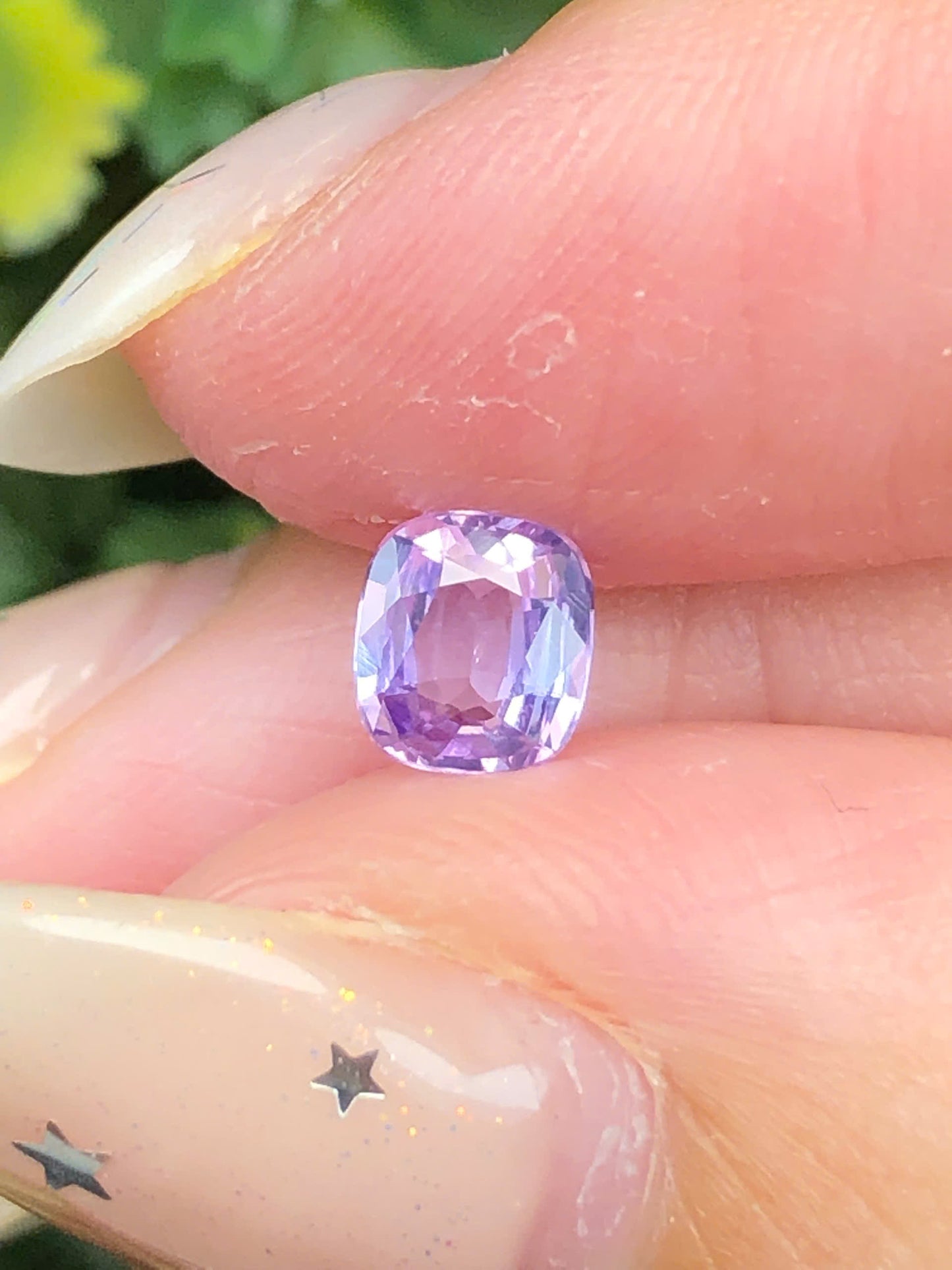 Natural purple silky sapphire Luc Yen 0,61ct _240507HG