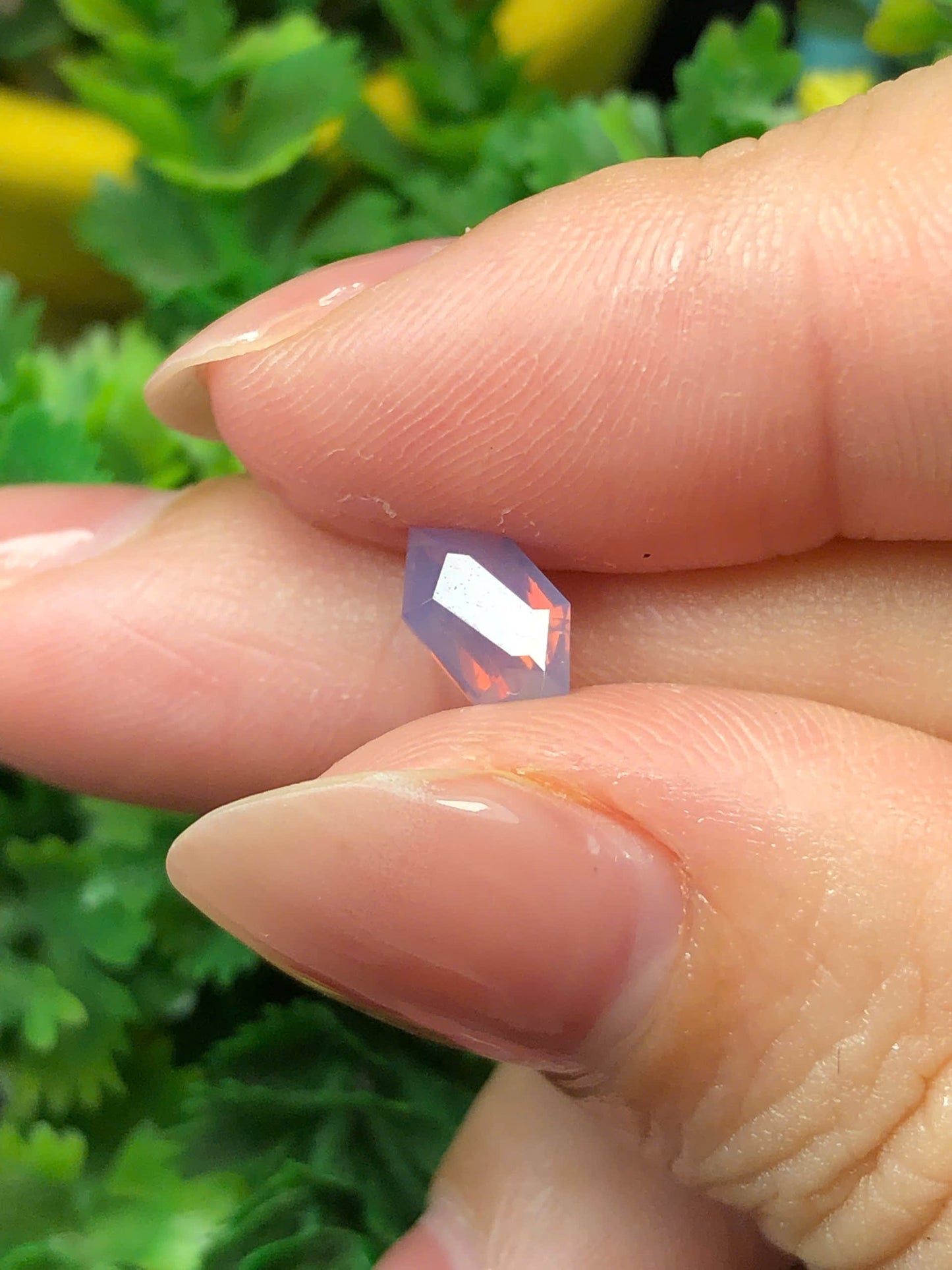 Natural purple silky sapphire Luc Yen 0,9ct _06062623HG