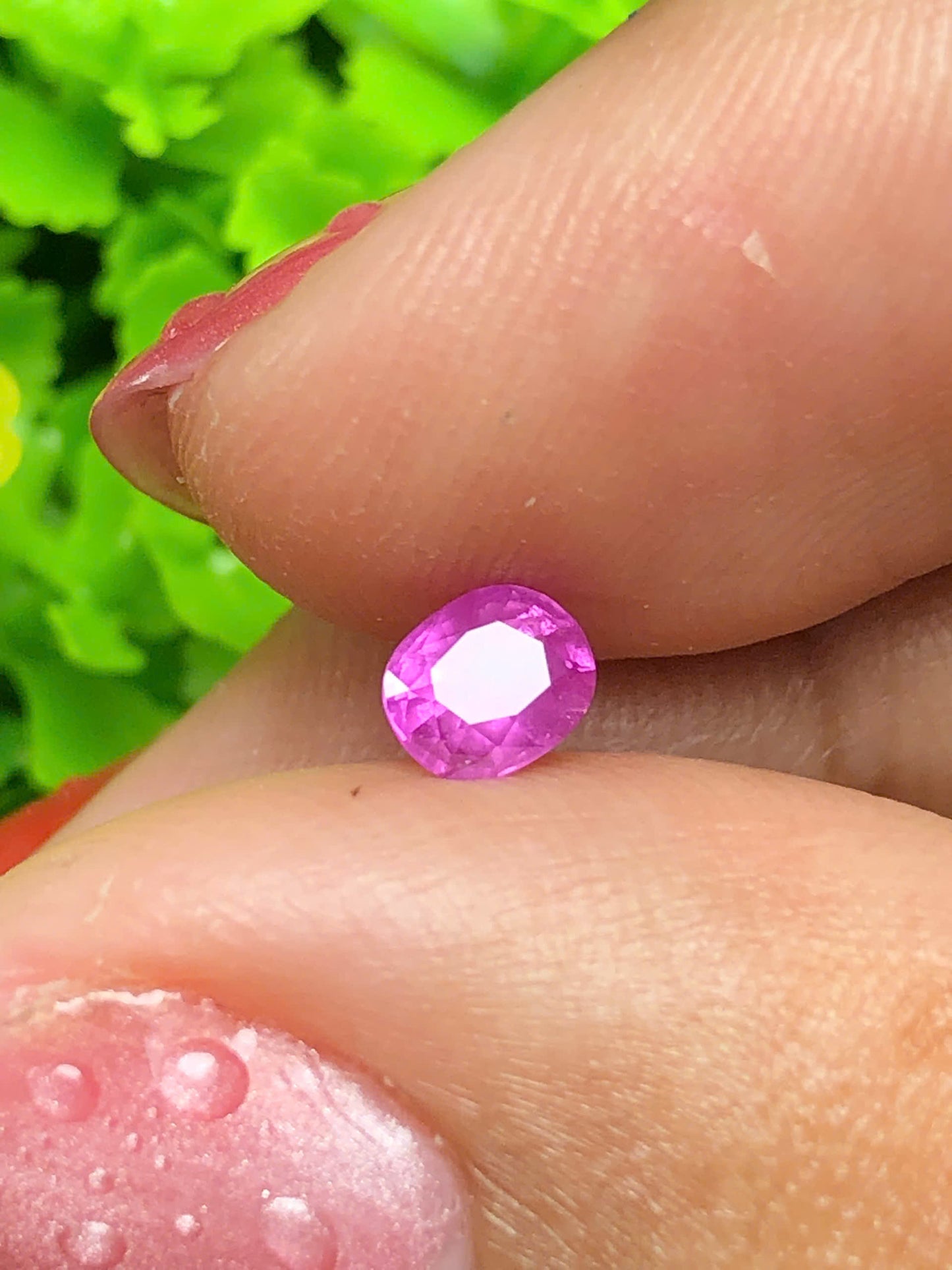 Natural pink silky Sapphire LucYen 0.43ct _05062623HG