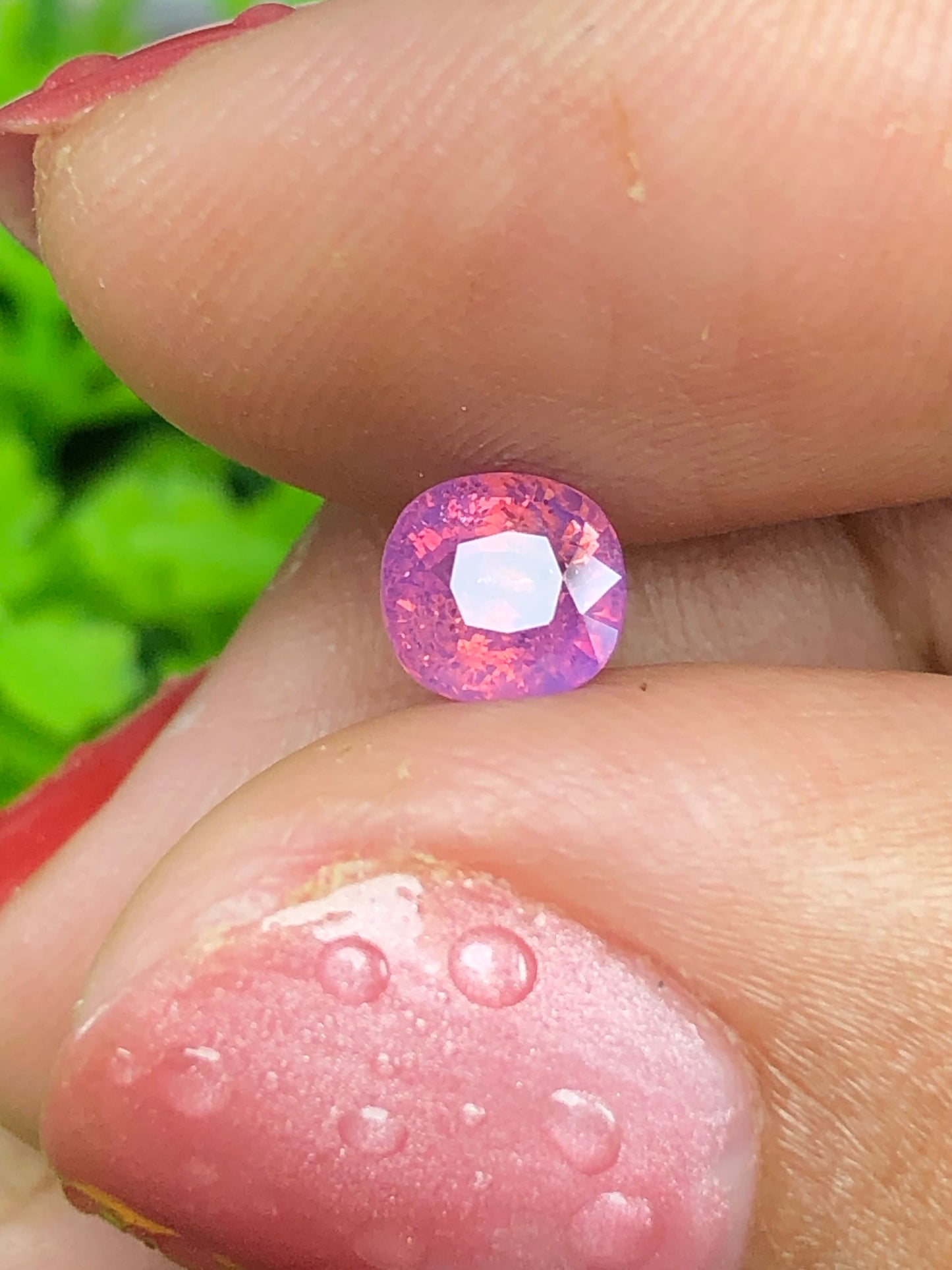Natural pink silky Sapphire LucYen 0.76ct _05062620HG