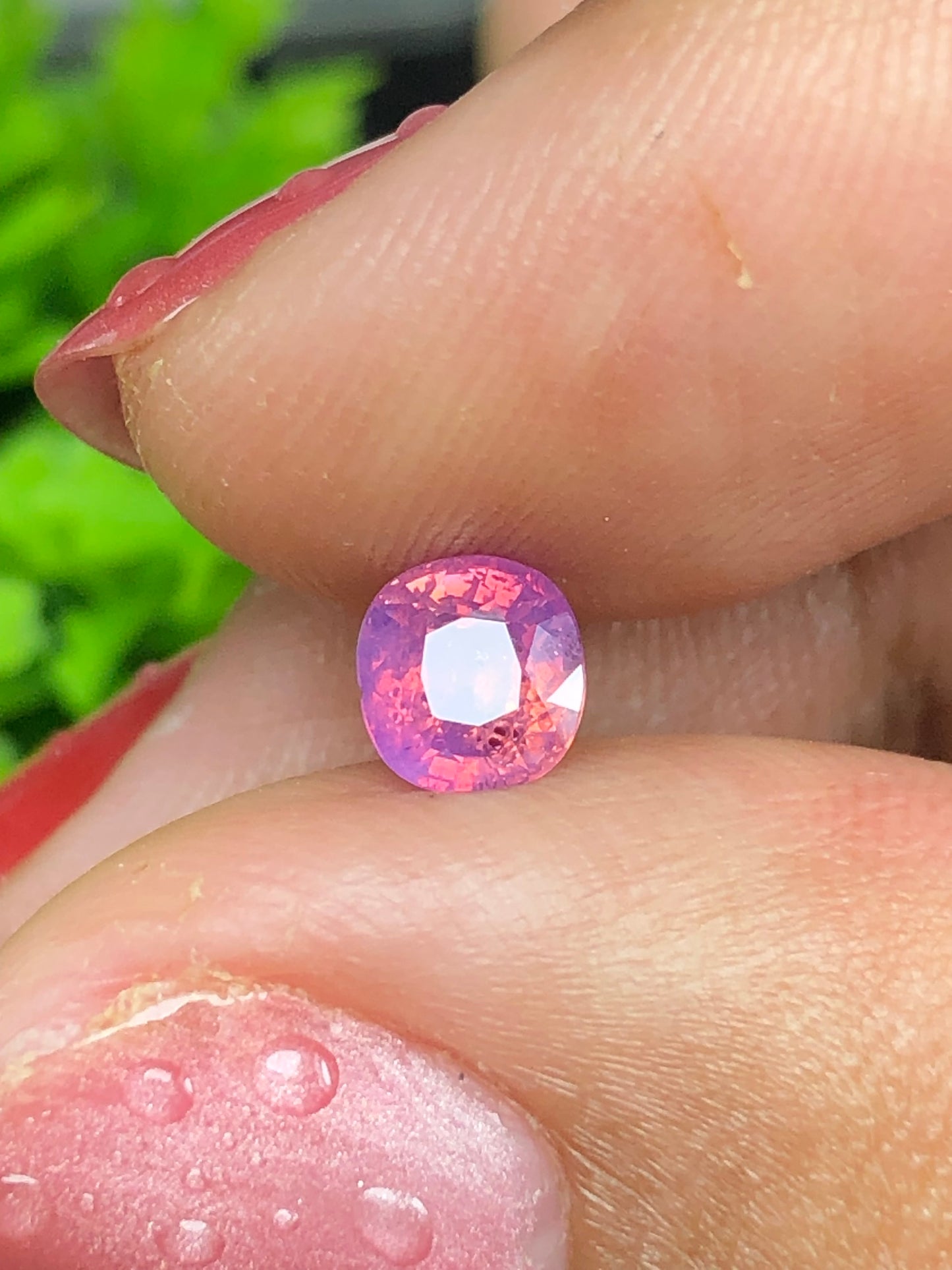 Natural pink silky Sapphire LucYen 0.76ct _05062620HG