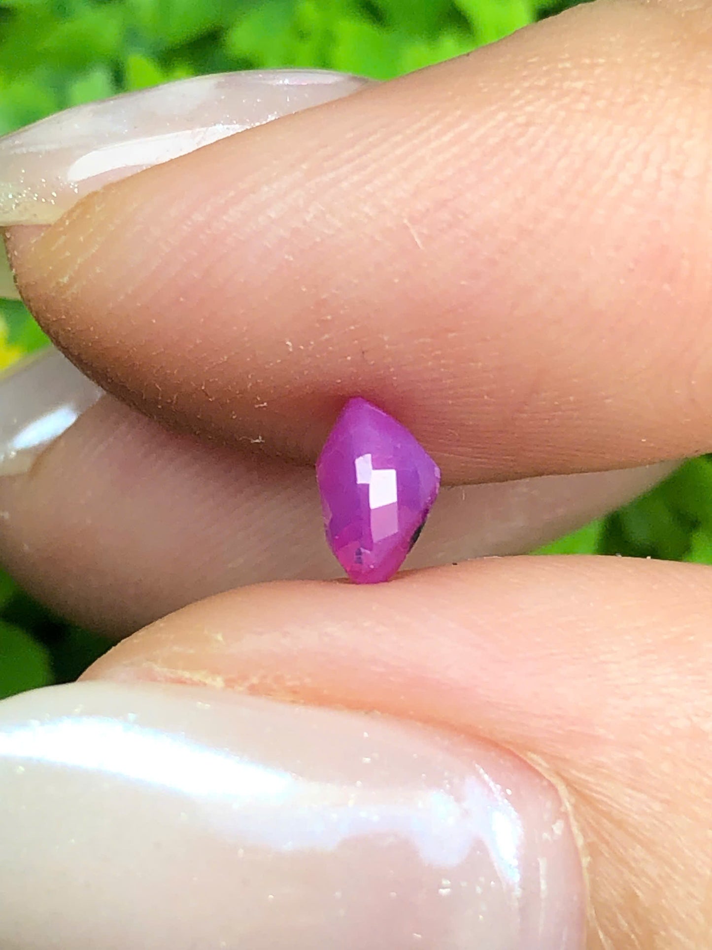 Natural pink silky Sapphire LucYen 0.79ct _29062611HG