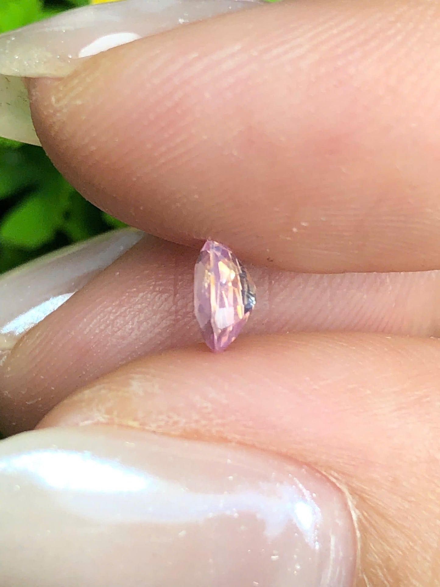 Natural pink silky Sapphire LucYen 0.49ct_29062603HG