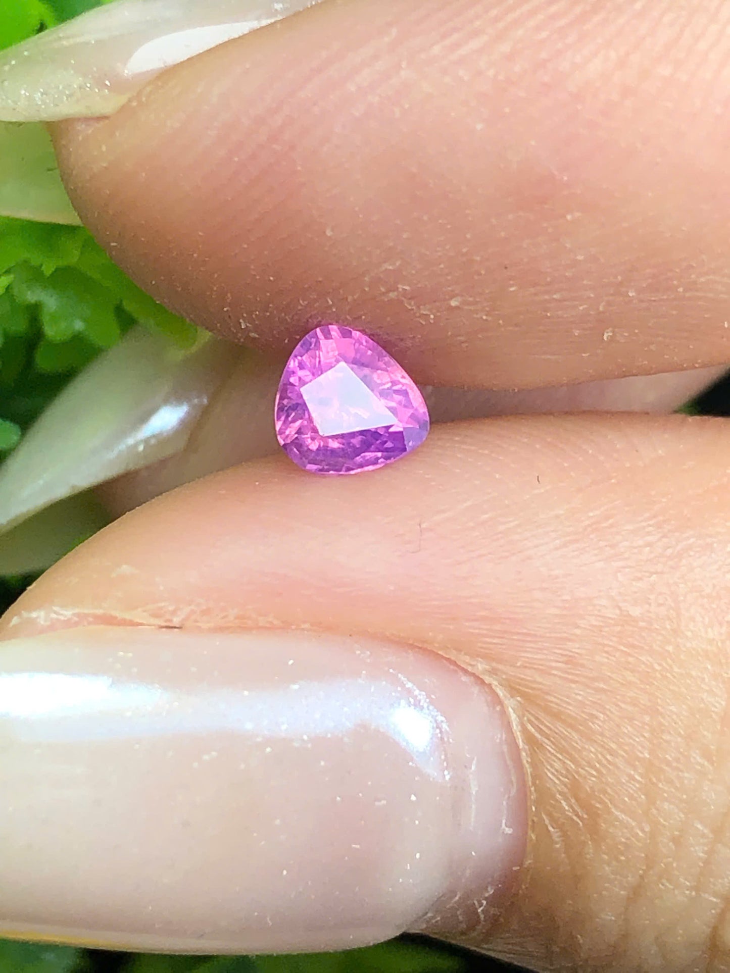 Natural Pink silky sapphire _ 30062623HU
