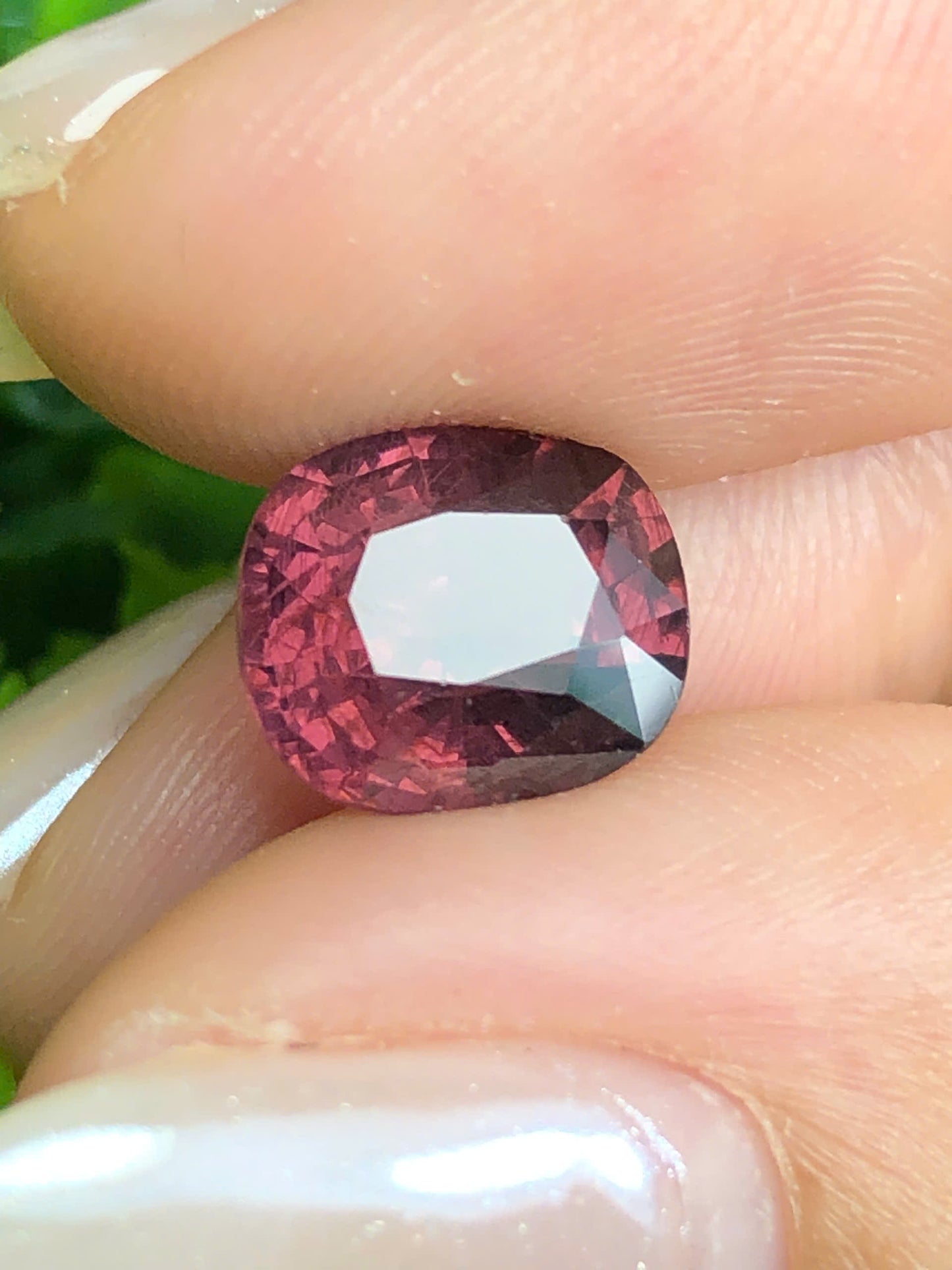 Natural Reddish brown spinel Luc Yen_ 04072629HU