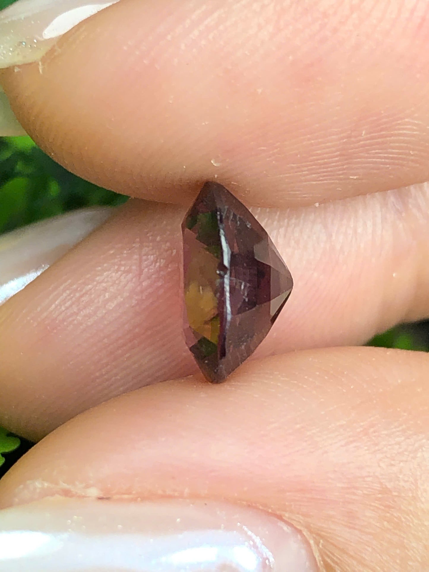 Natural Reddish brown spinel Luc Yen_ 04072629HU