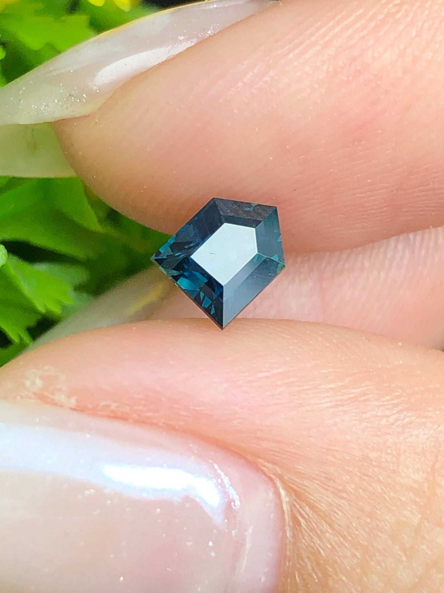 Natural blue sapphire LụcYên_05072644hu