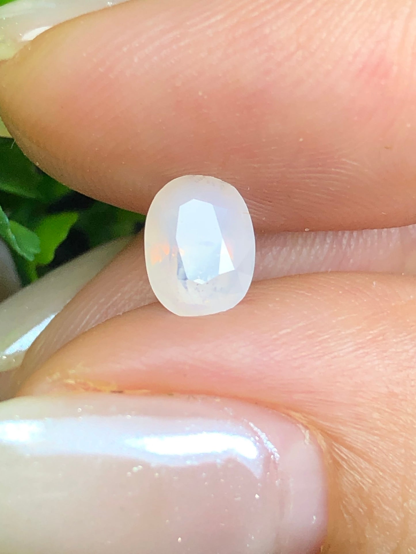 Natural white silky Sapphire Lucyen 1.05ct_06072631HA