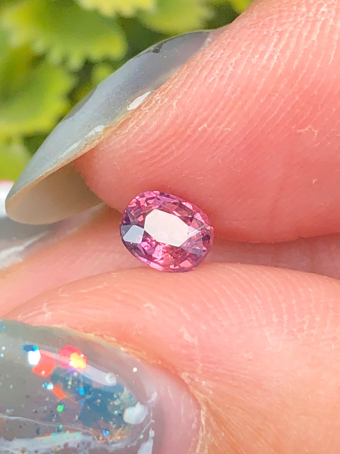 Natural Pinkish purple Spinel LucYen 0,38ct - 200647HU