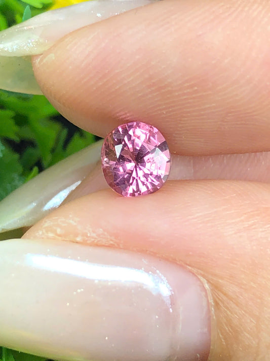 Natural Pink spinel LucYen _ 11072624HU