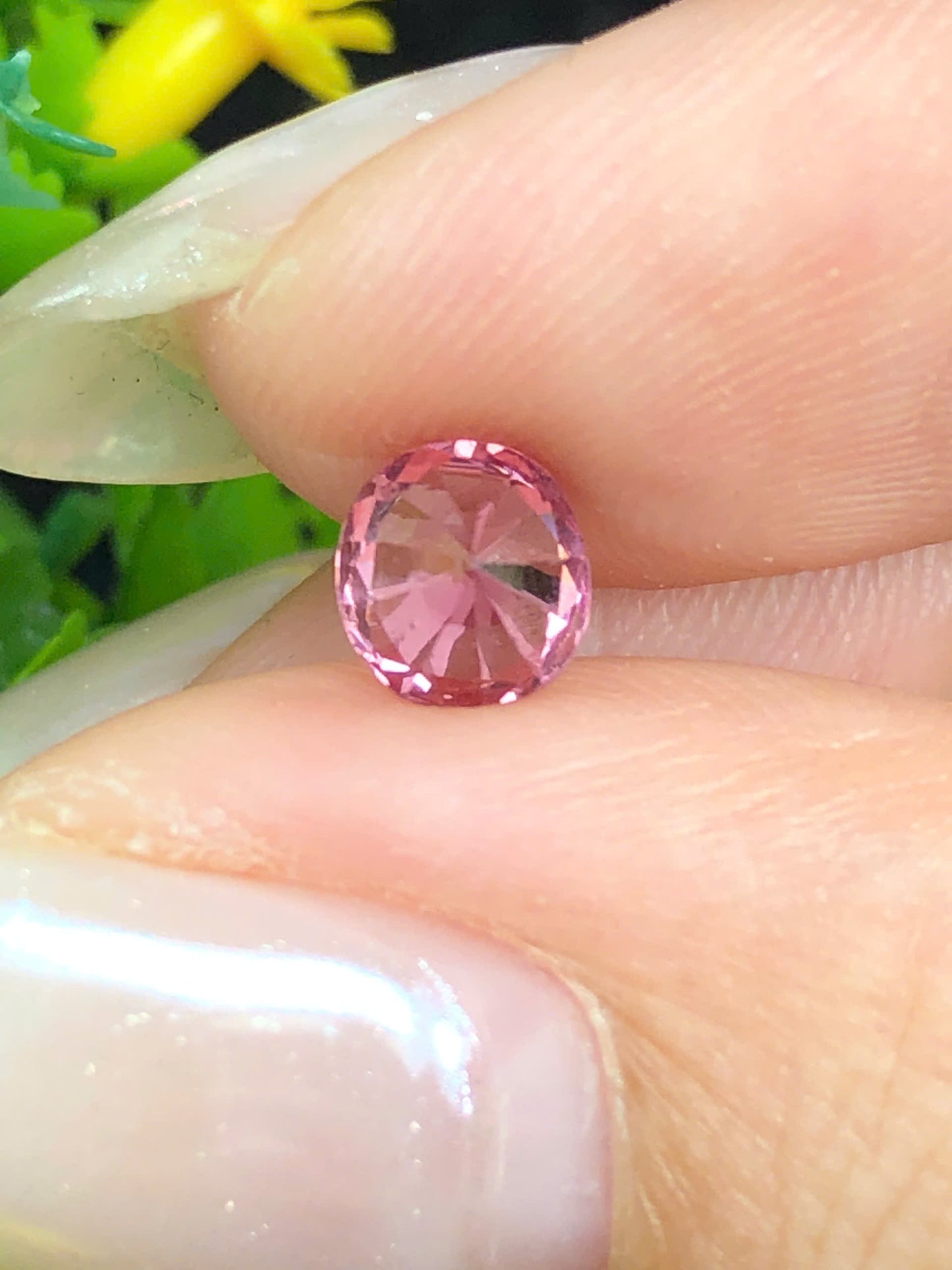 Natural Pink spinel LucYen _ 11072624HU