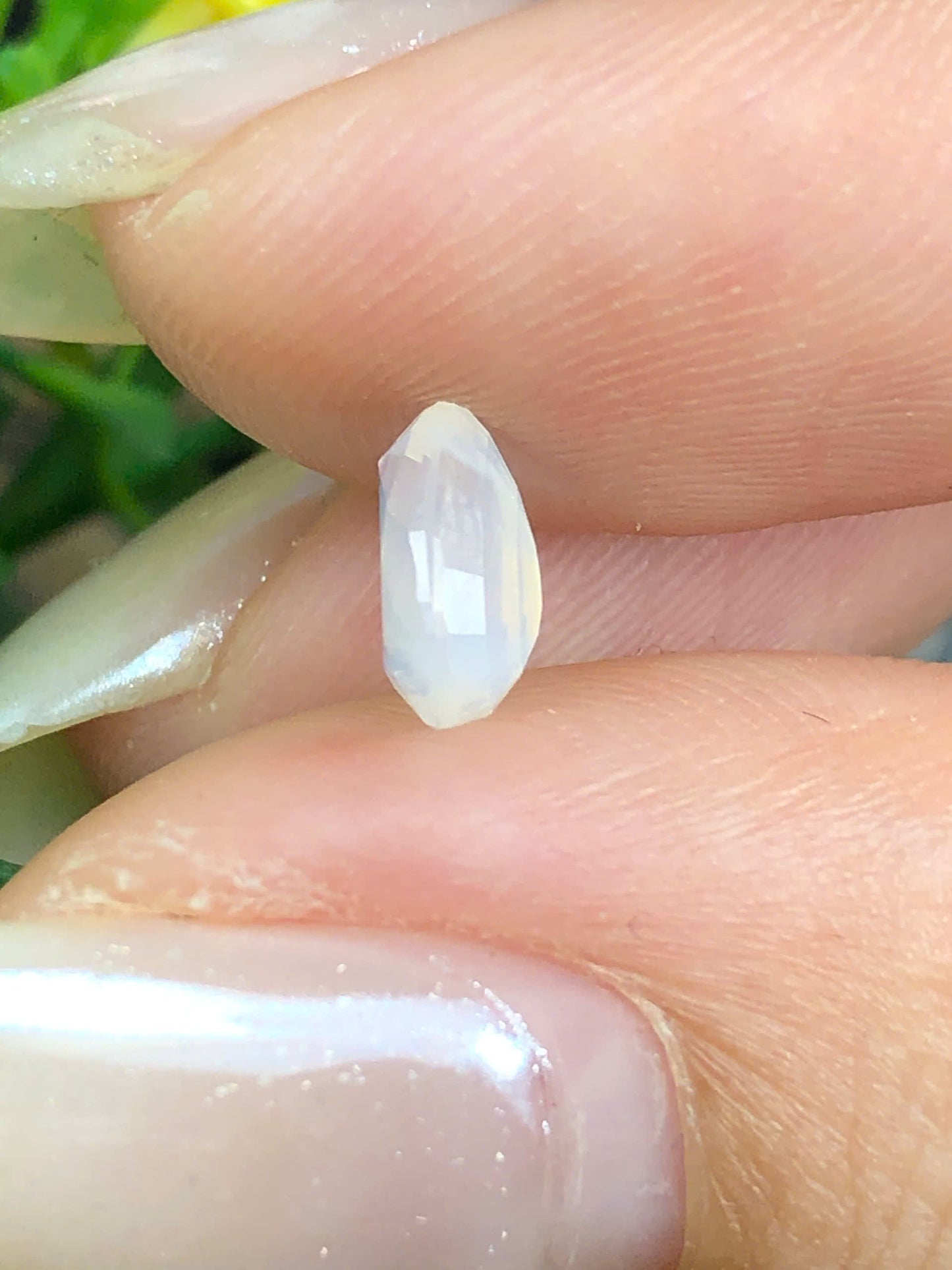 Natural White Sapphire LucYen 0.99ct_ 11072629HG