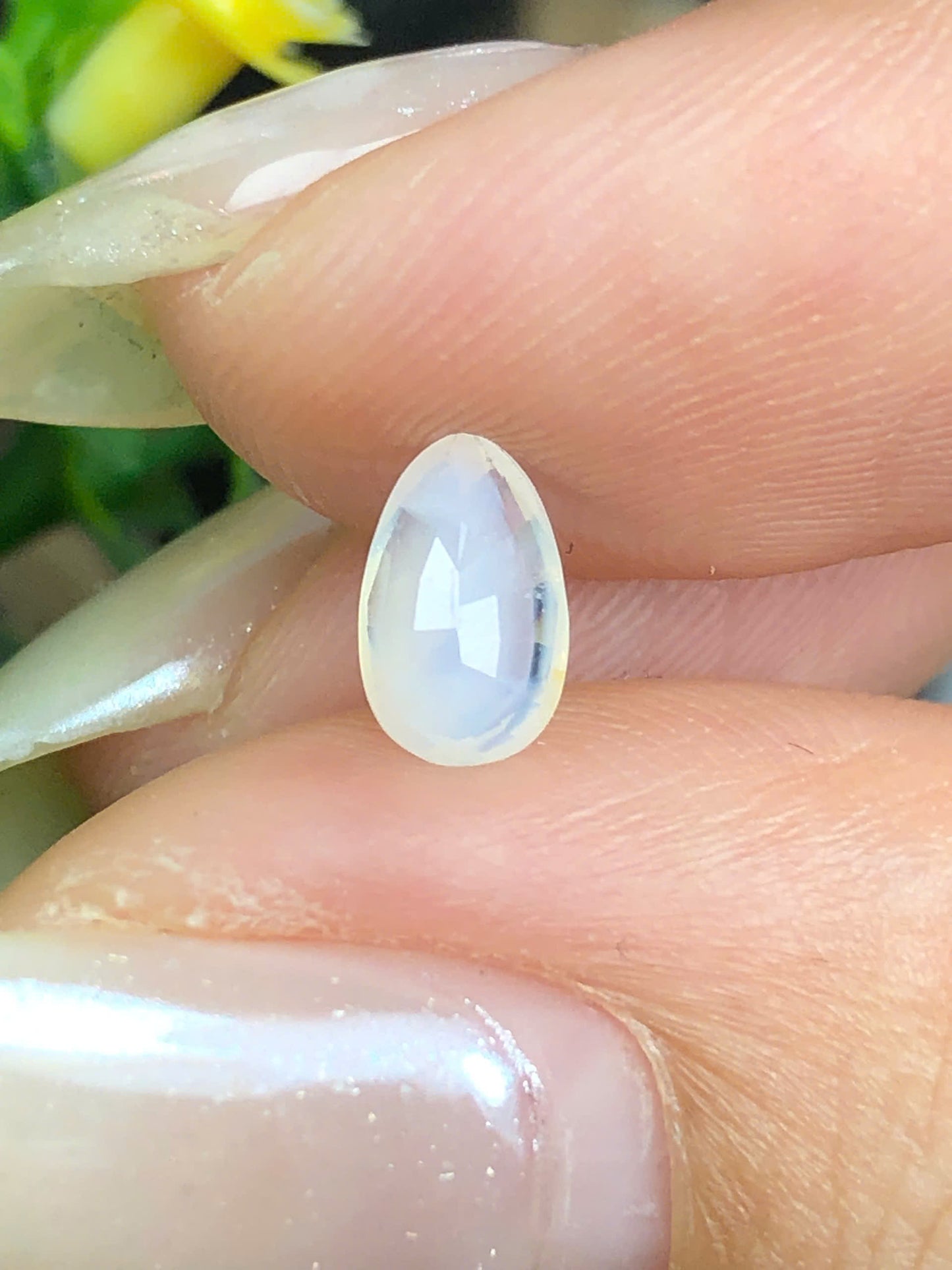 Natural White Sapphire LucYen 0.99ct_ 11072629HG