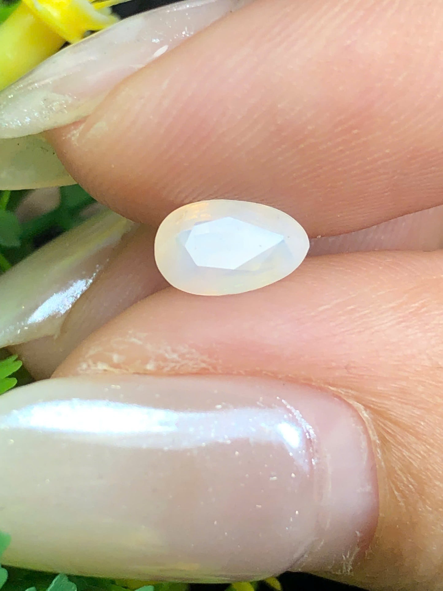 Natural White Sapphire LucYen 0.99ct_ 11072629HG