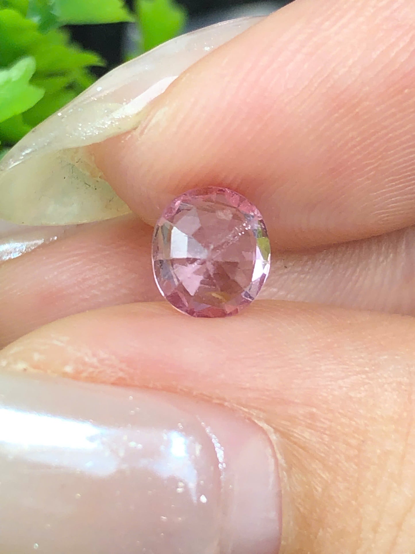 Natural Pink spinel LucYen _ 11072630HU