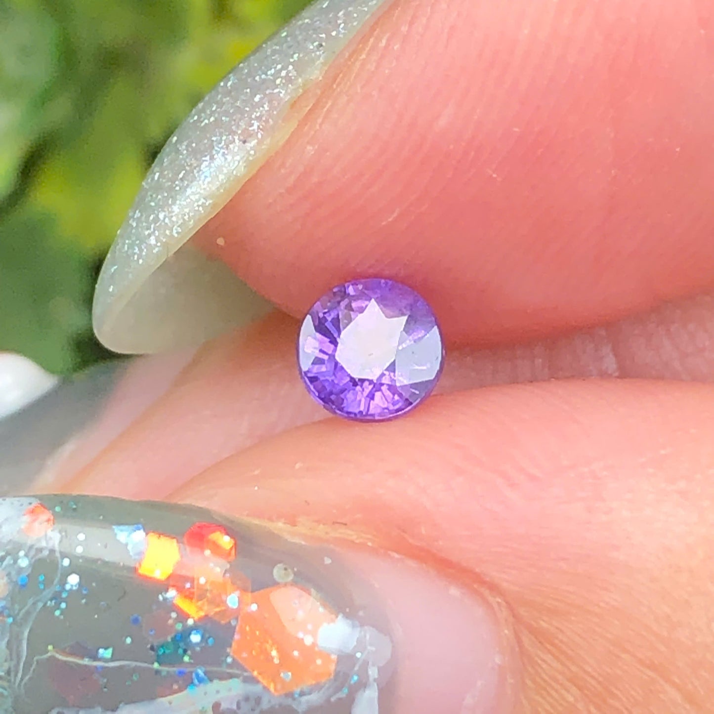 Natural purple silky Sapphire LucYen 0,37ct   _040728 HG