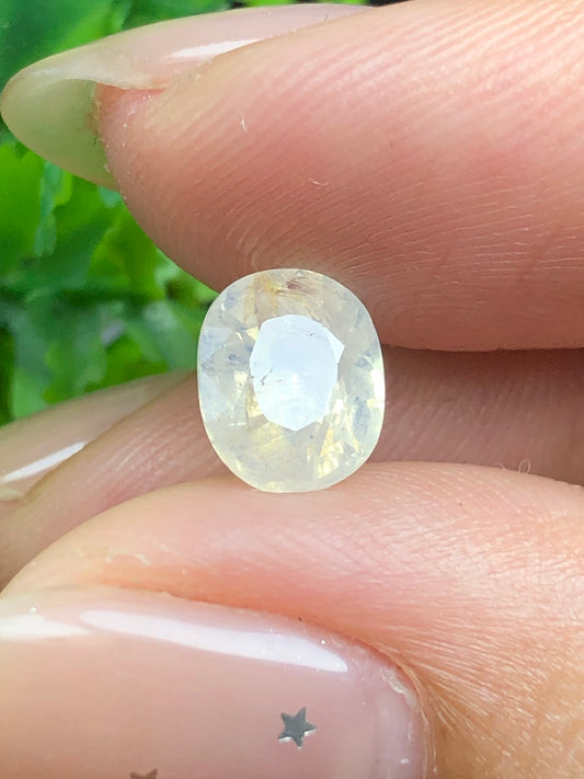 Natural White silky Sapphire LucYen 2.09ct   _06122517 HG