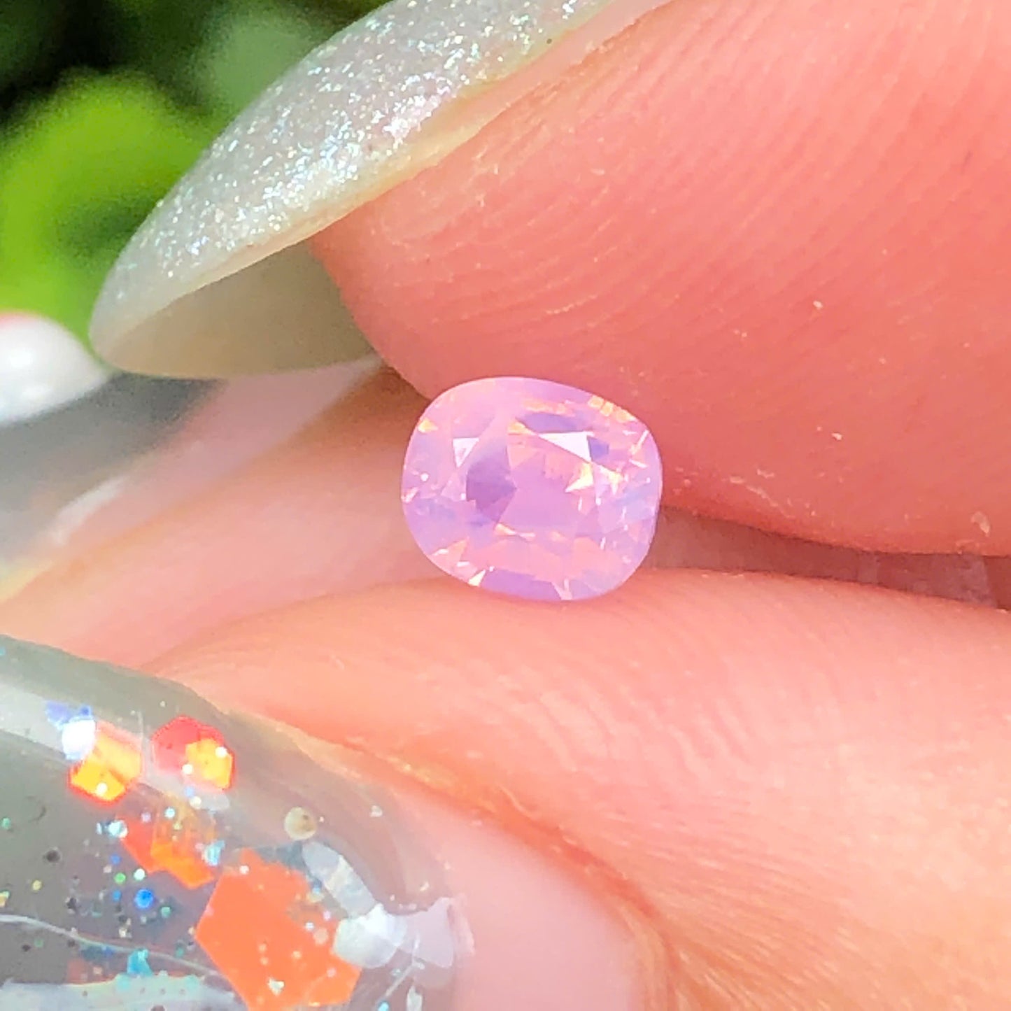 Natural pink silky Sapphire LucYen 0,44ct  _050720HG