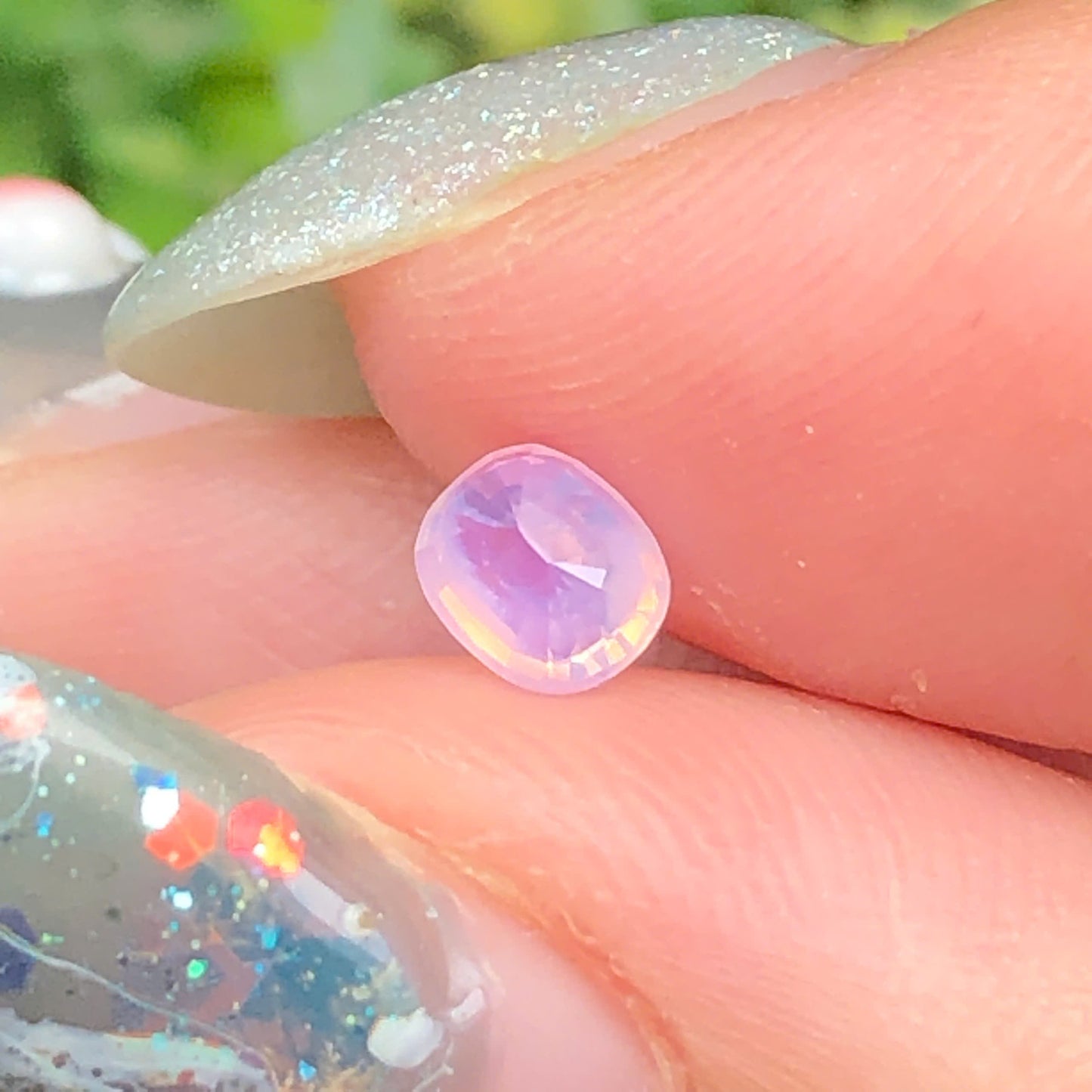 Natural pink silky Sapphire LucYen 0,44ct  _050720HG