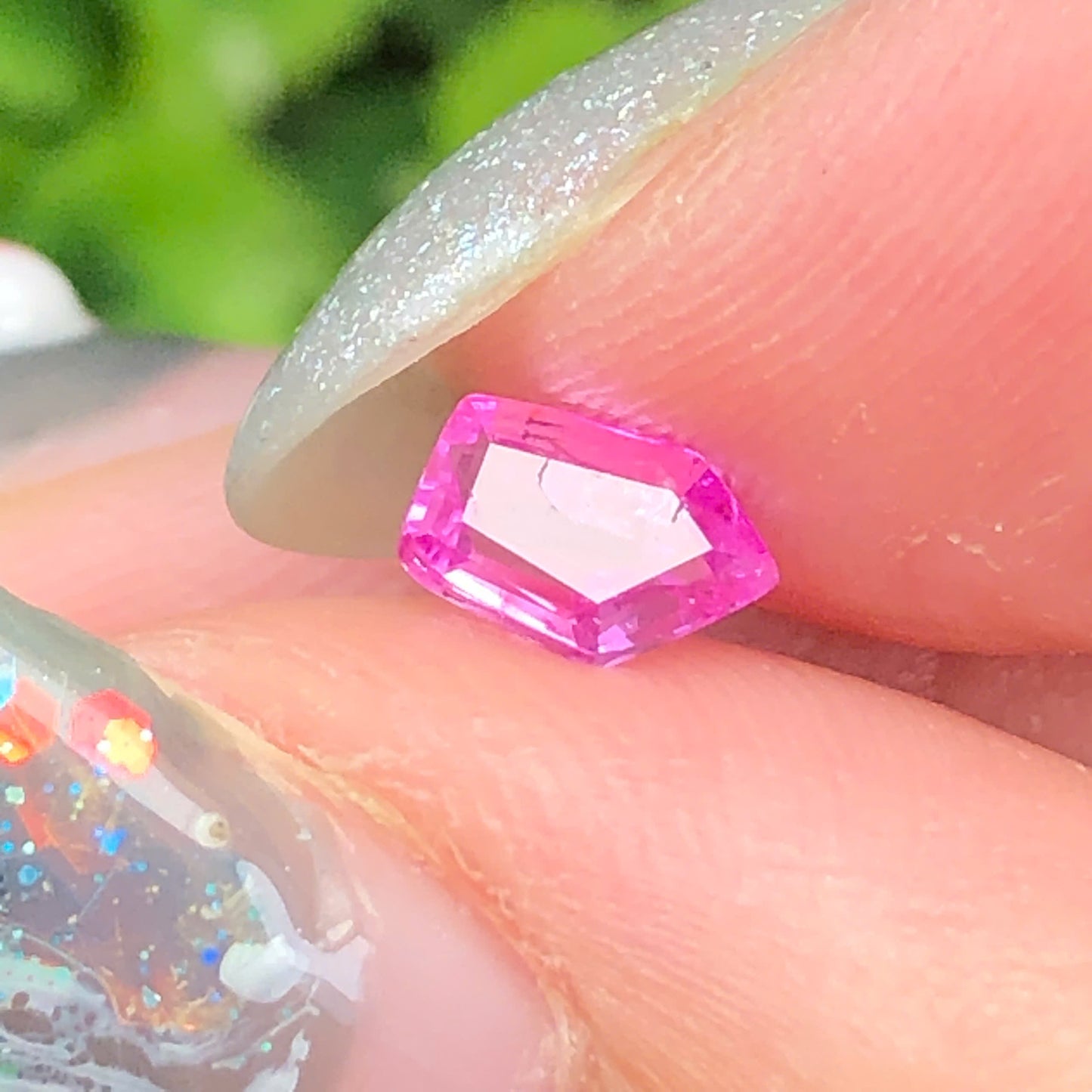 Natural pink silky Sapphire LucYen 0,38ct _050726HG