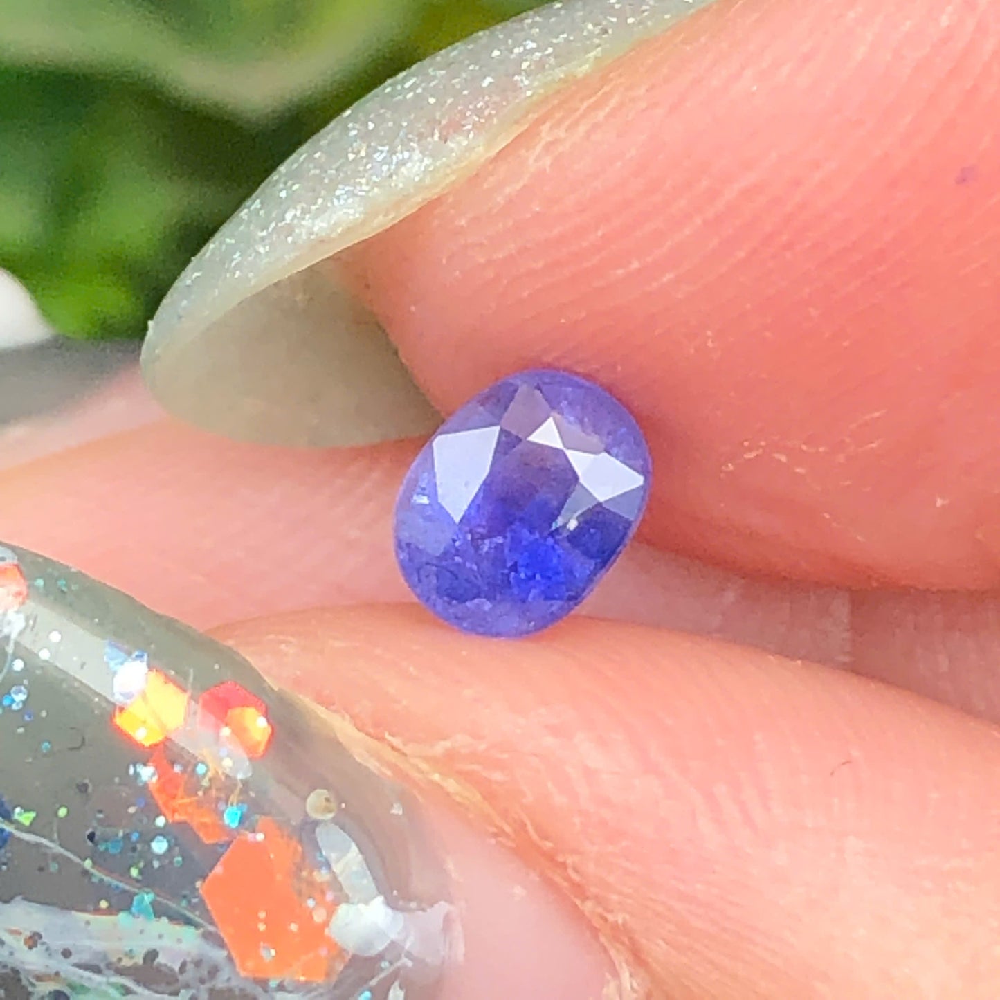 Natural blue silky Sapphire LucYen 0,45ct   _050729HG
