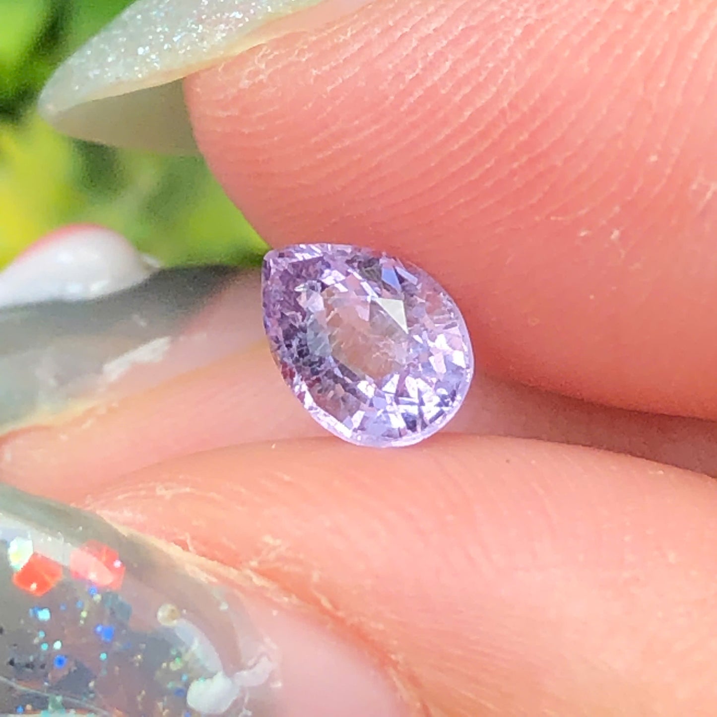 Natural  purple spinel Luc Yen 0,64ct _060707HG