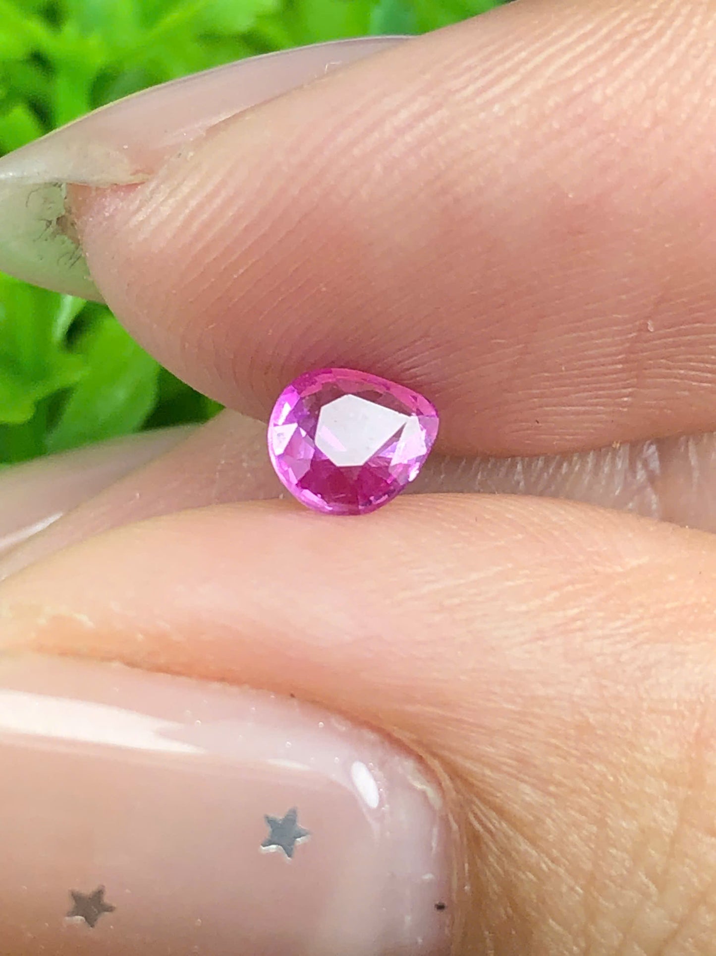 Natural pink silky Sapphire LucYen 0.38ct _21072602HG