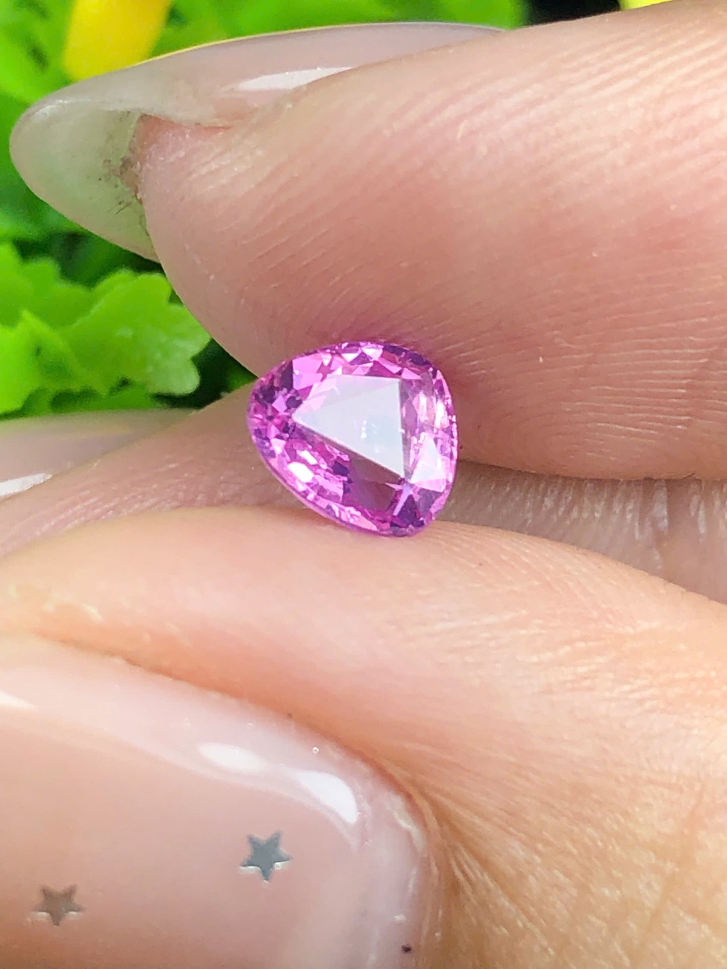 Natural pink silky Sapphire LucYen 0.84ct _21072605HG