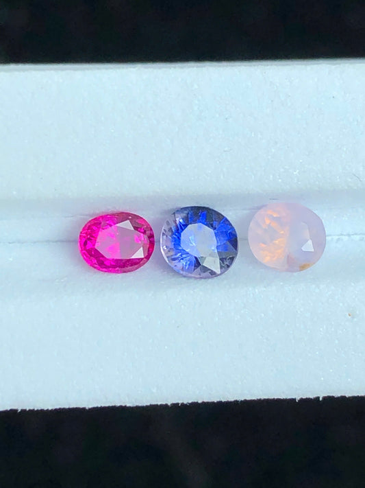Natural set silky Sapphire LucYen 0.74ct  _21072634HG