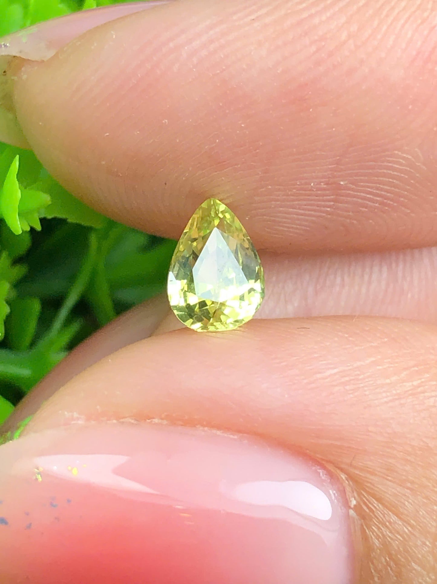 Natural  green yellow Sapphire Phan Thiet 0.76ct_22072649HG